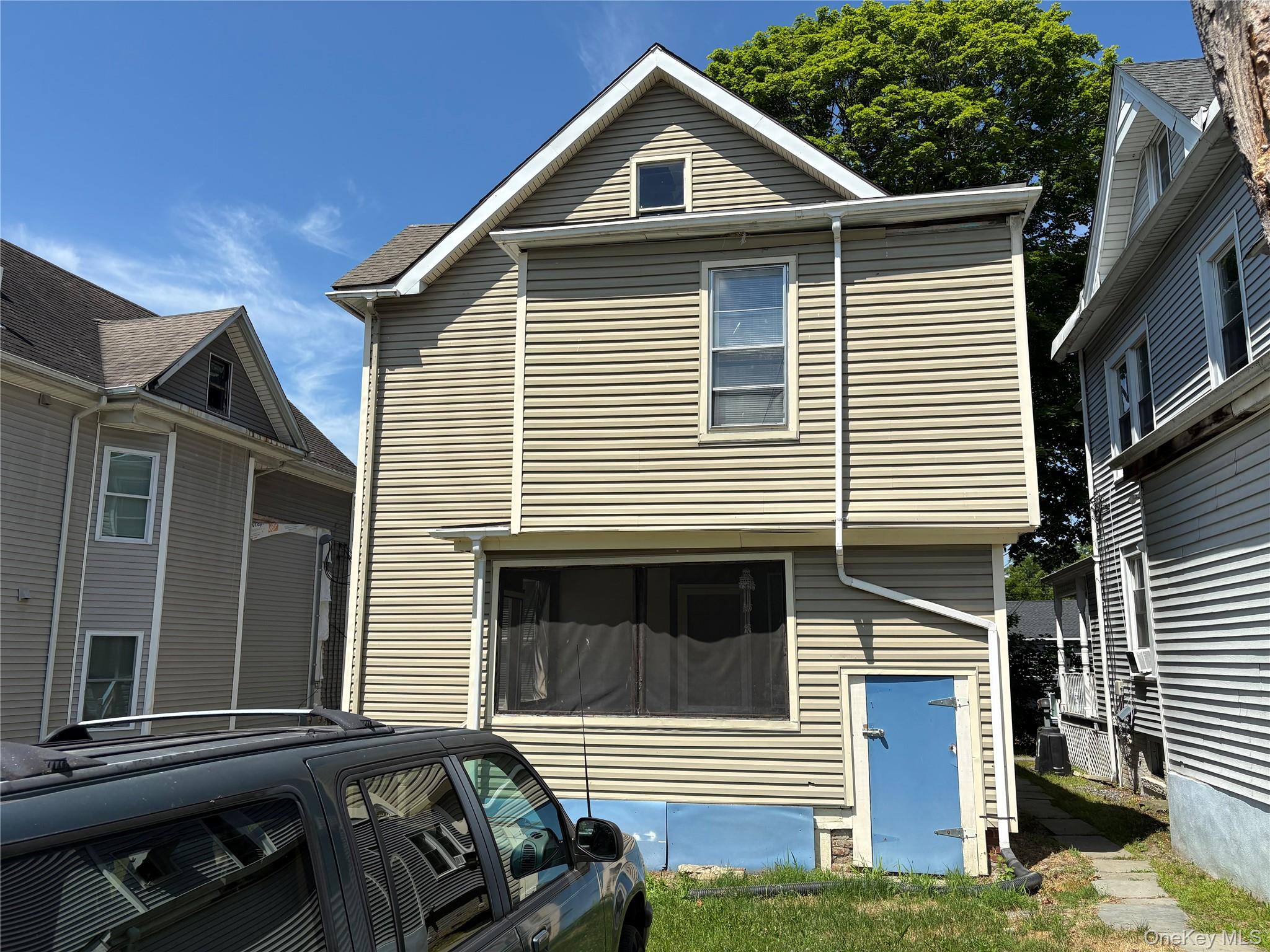 137 N Clinton Street Property Photo 30