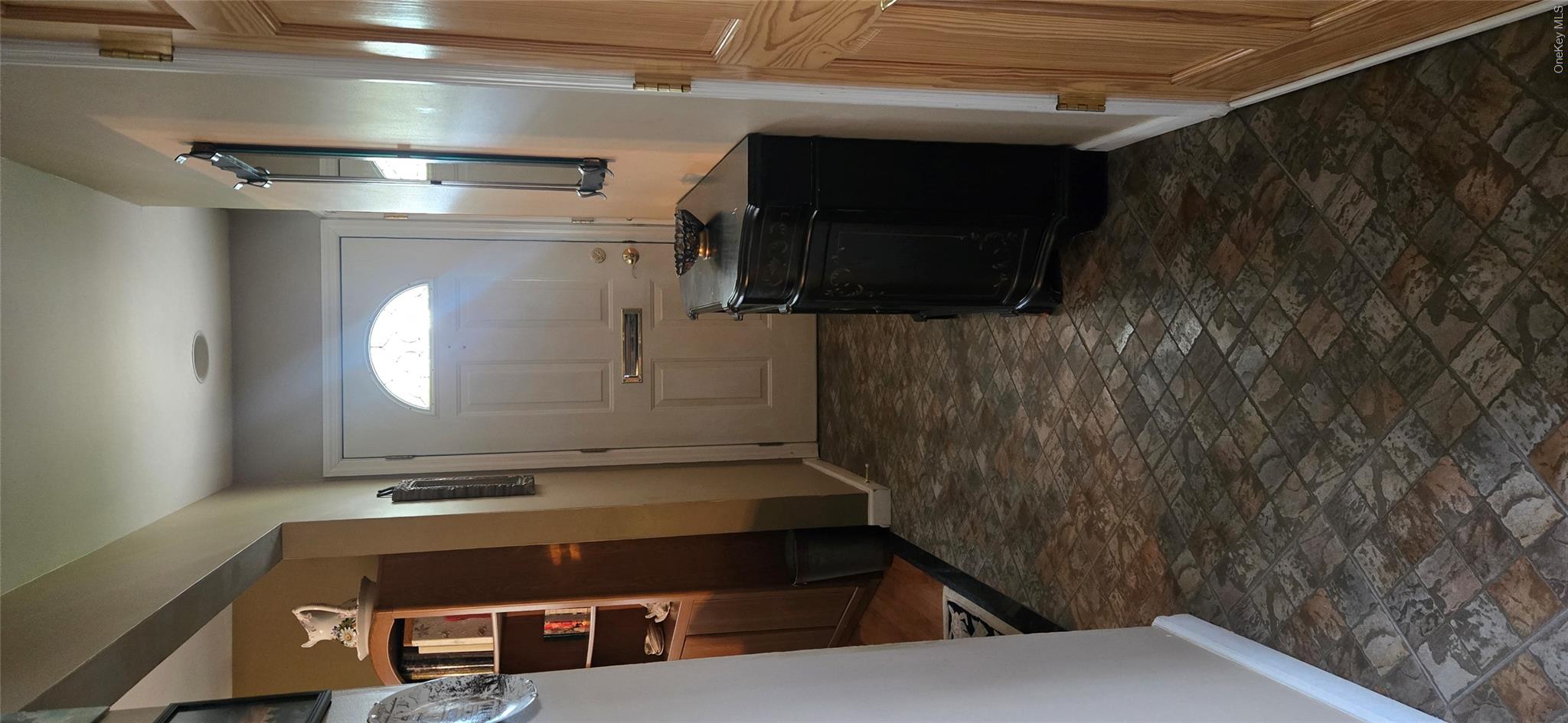 737 Virginia Avenue Property Photo 4