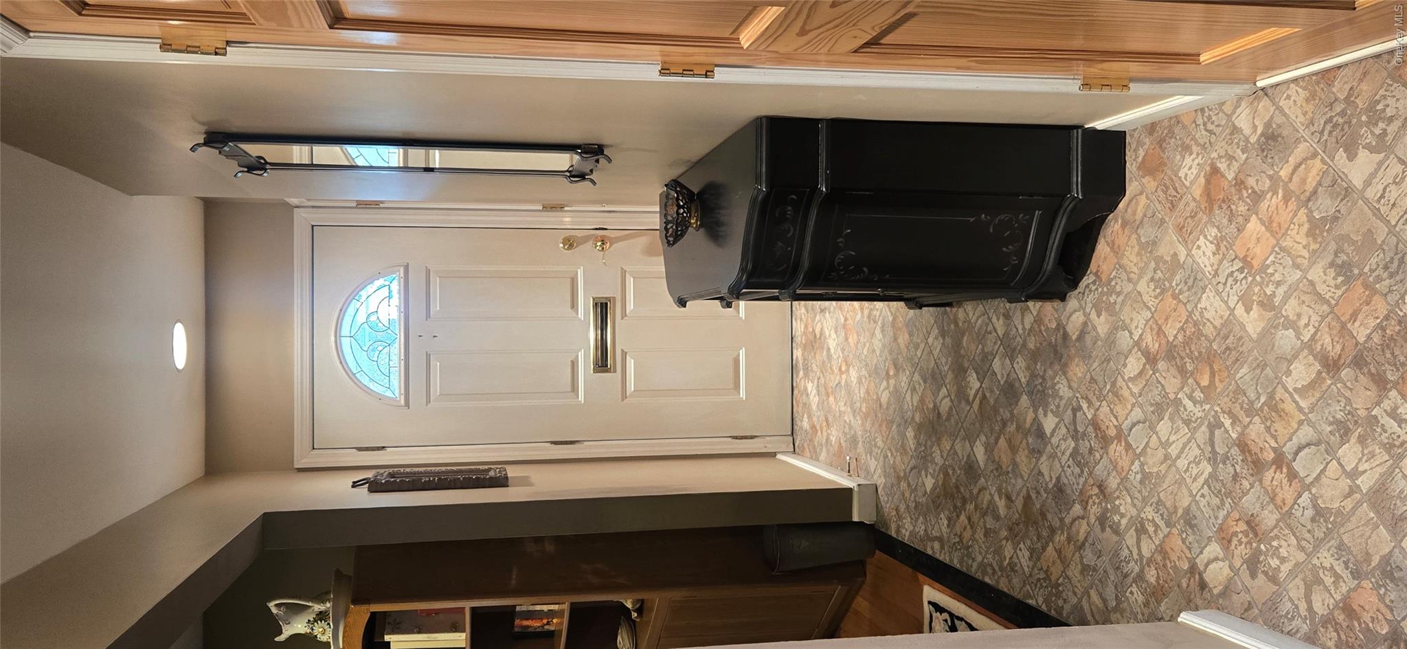 737 Virginia Avenue Property Photo 4