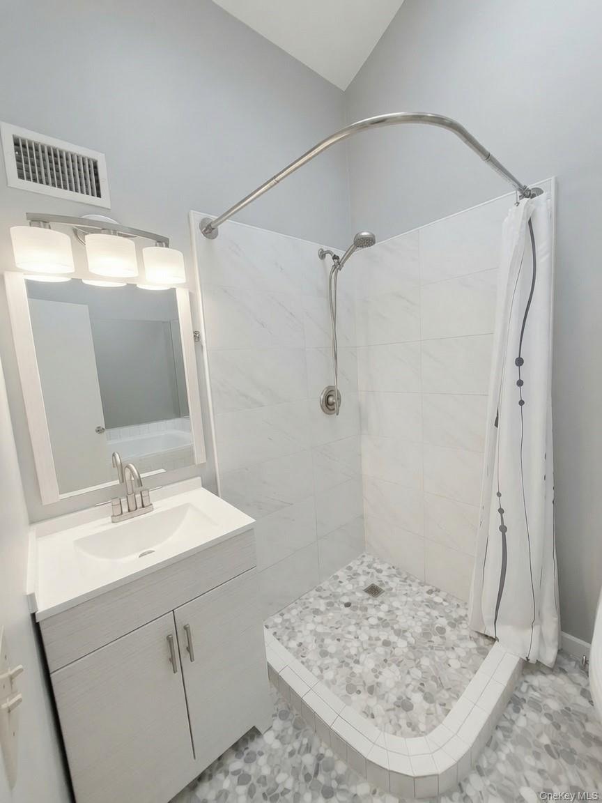 184 N Route 303 4 Property Photo 19