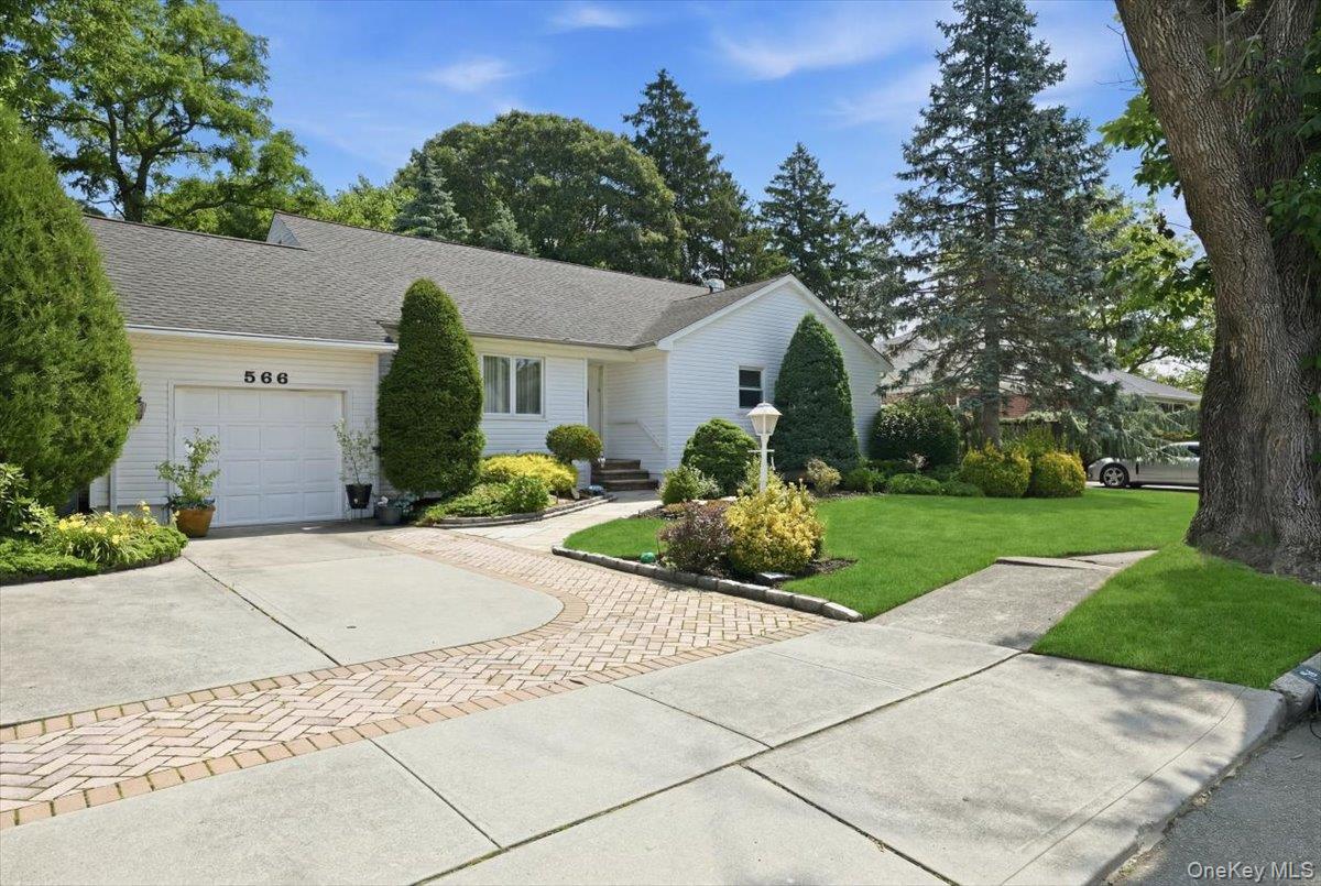 566 Harrison Avenue Property Photo 1