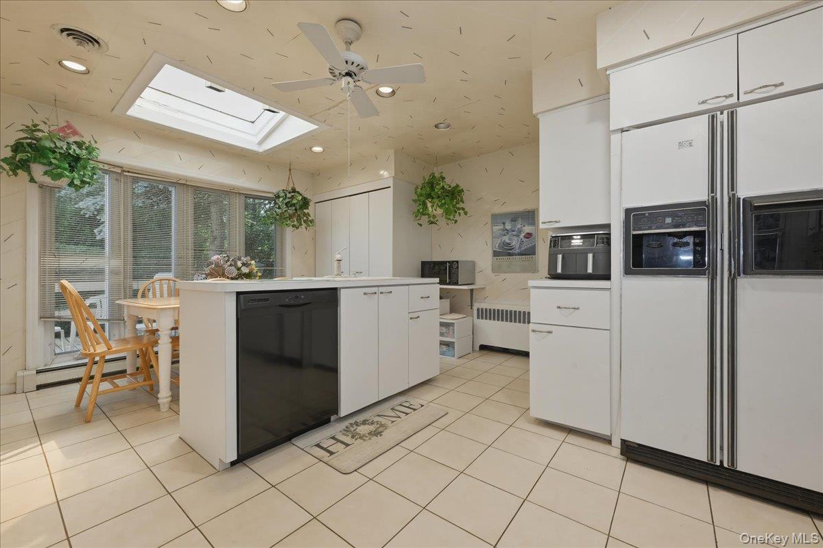 566 Harrison Avenue Property Photo 18