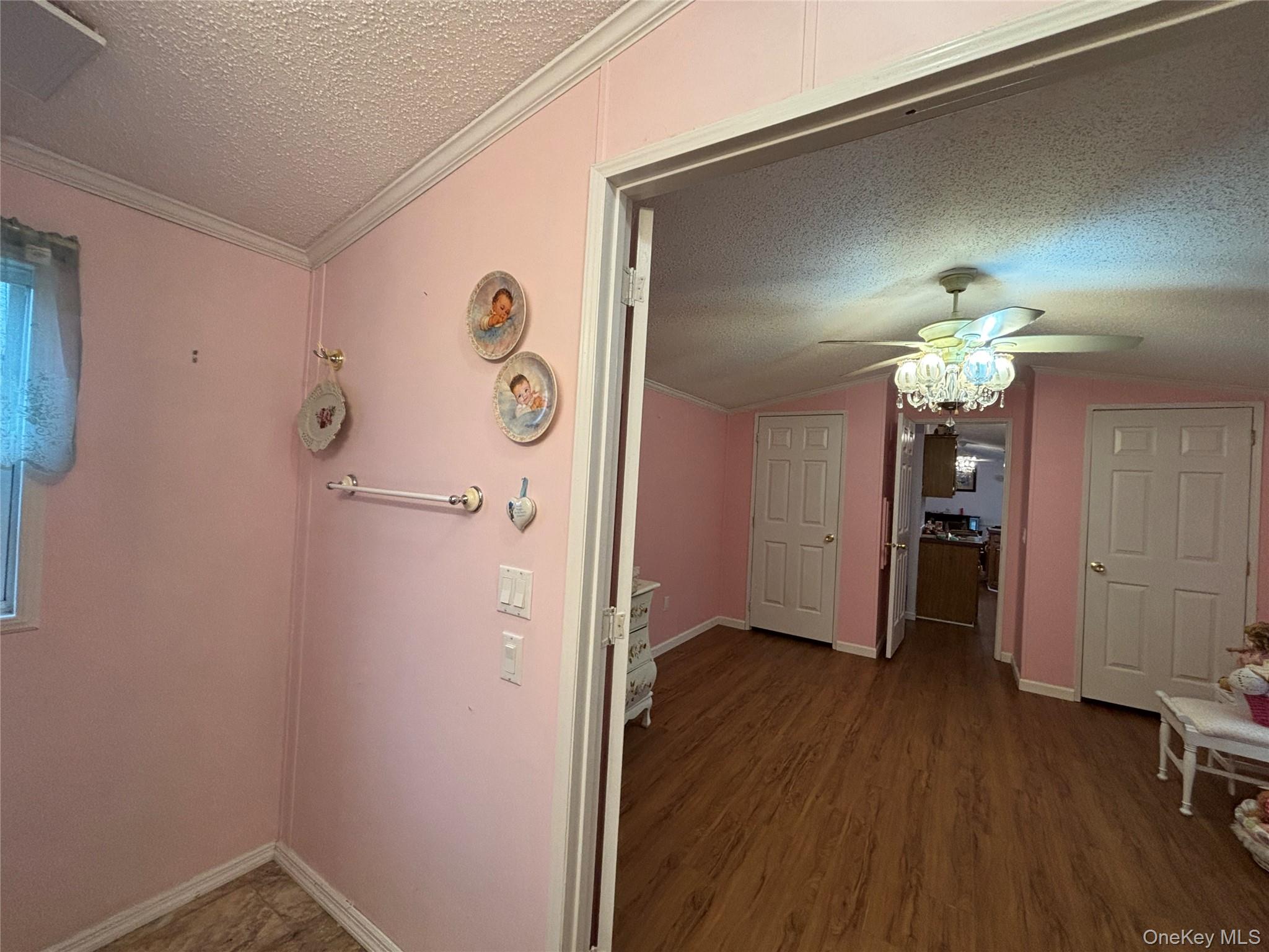 1661 Old Country Road 125 Property Photo 28