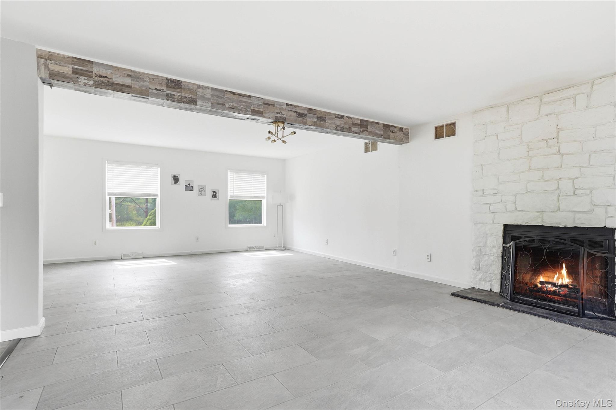 125 Cedar Hill Road Property Photo 3