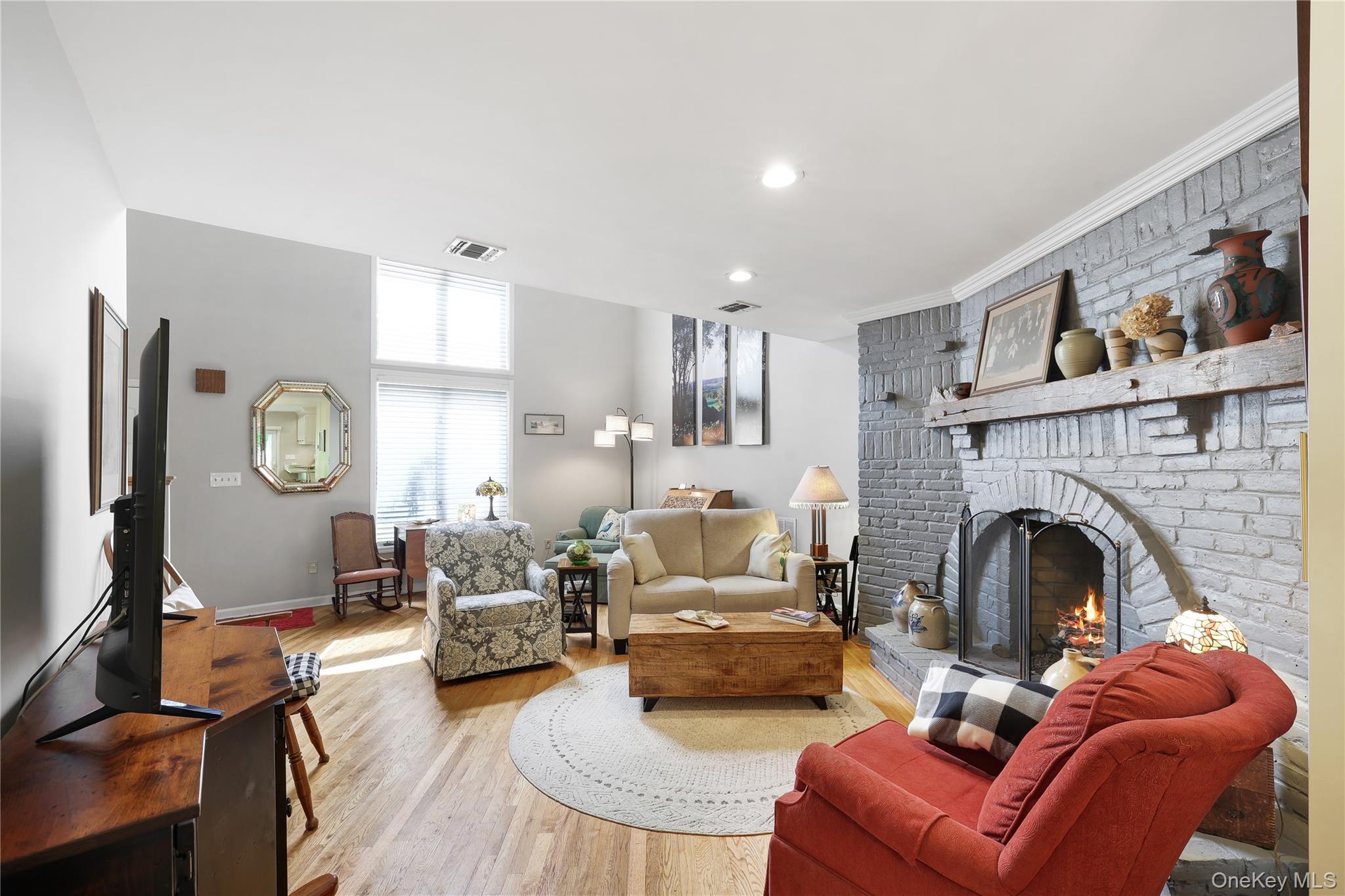 6 Village Cove Property Photo 4