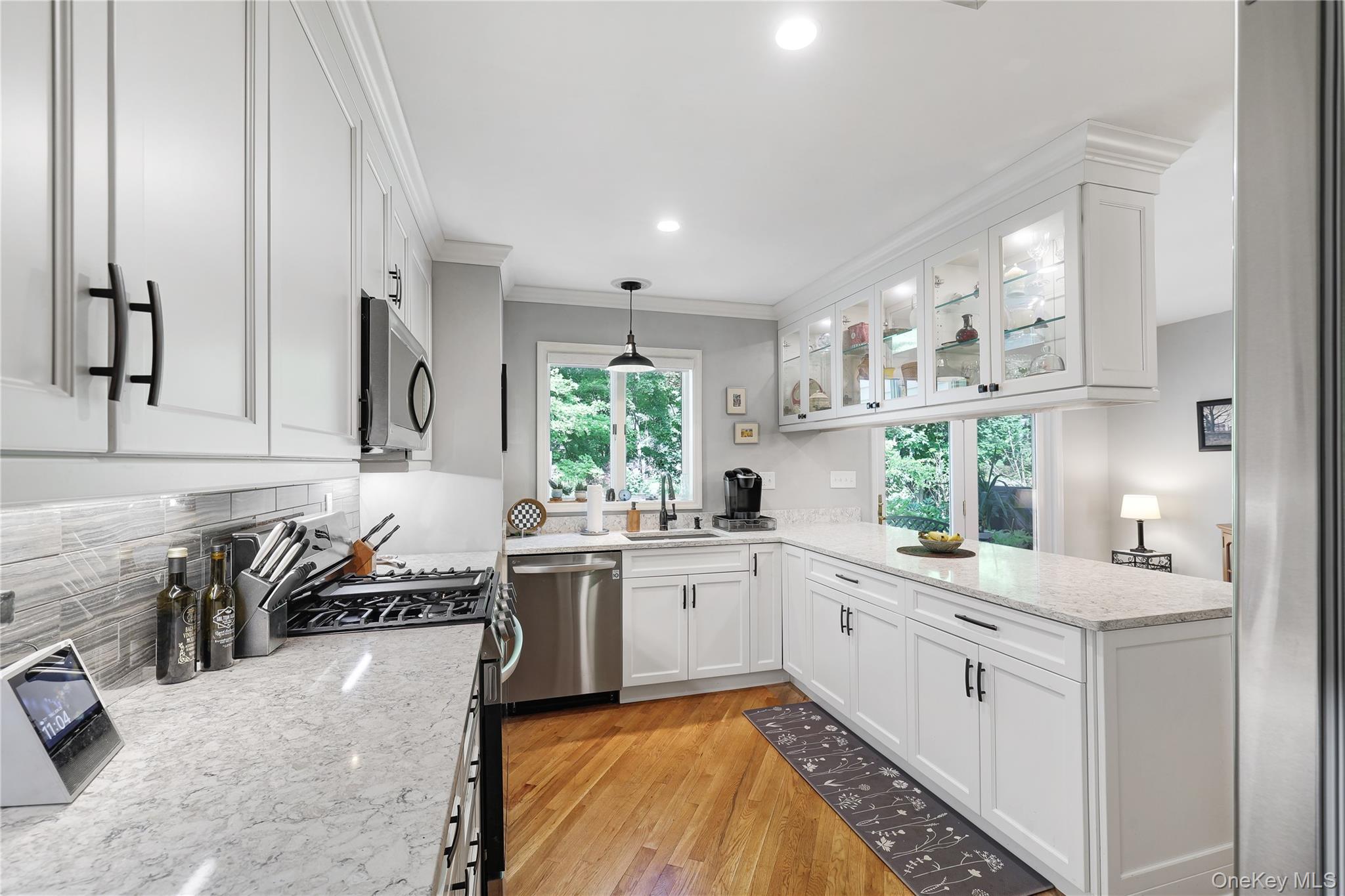 6 Village Cove Property Photo 10