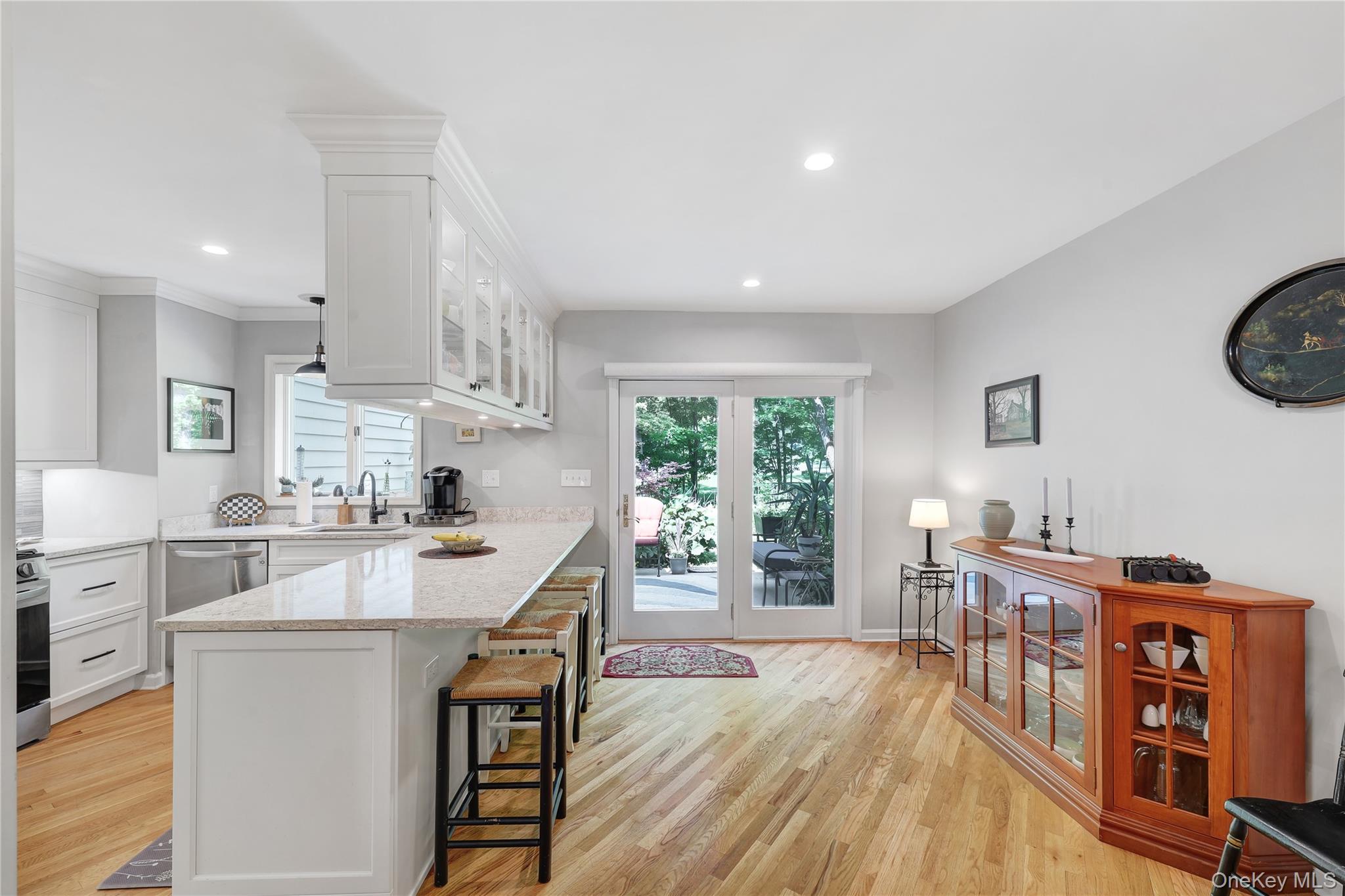 6 Village Cove Property Photo 11