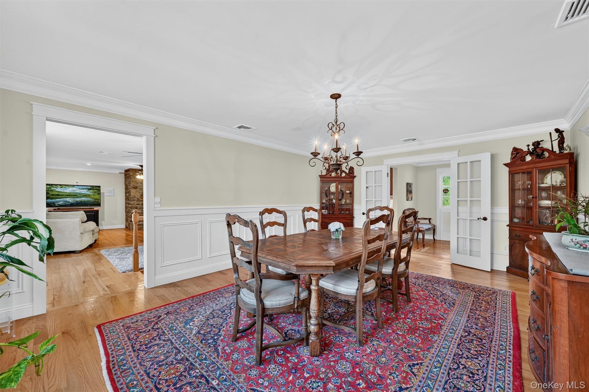 5 Hedges Road Property Photo 9