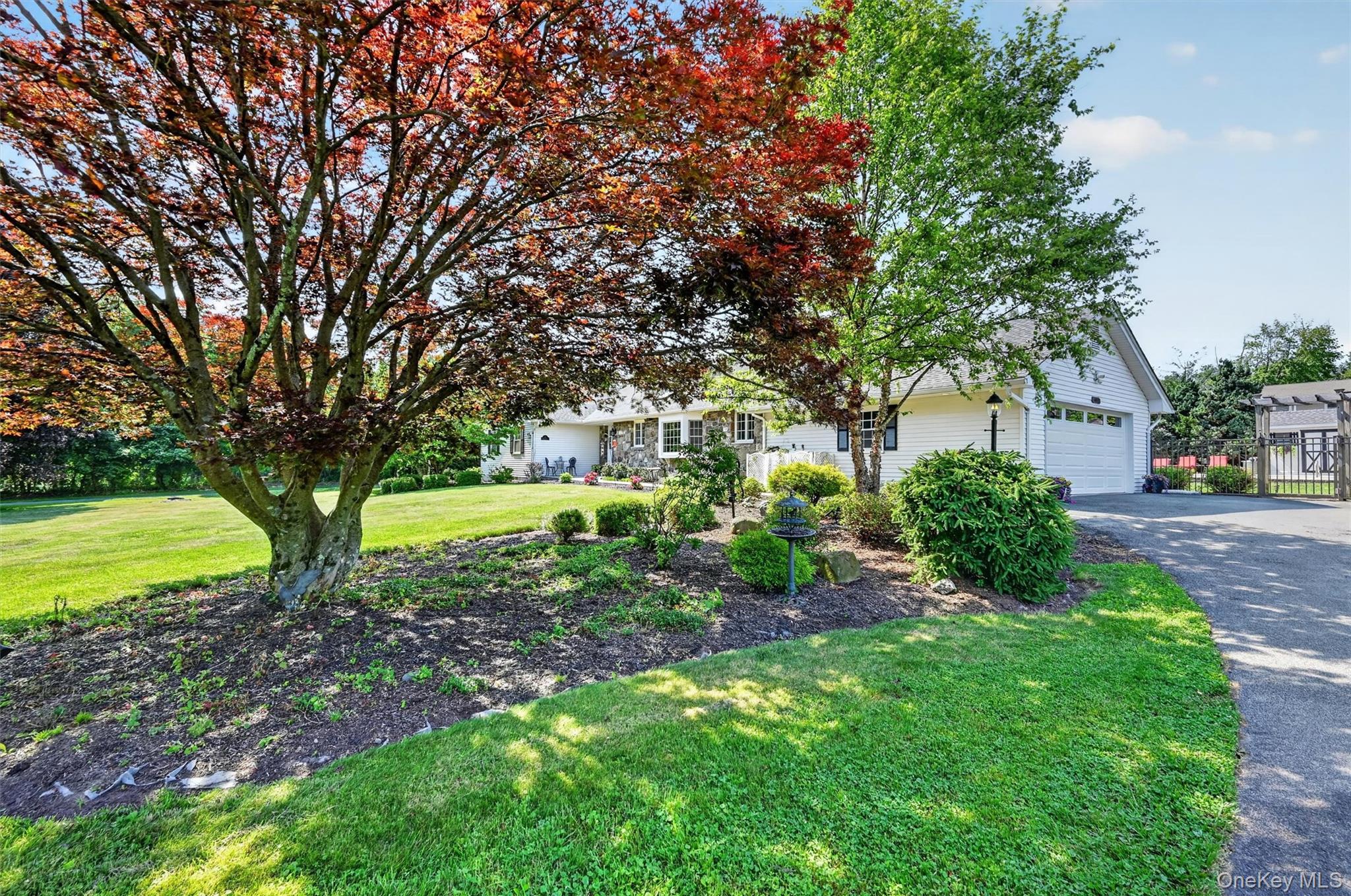 5 Hedges Road Property Photo 37
