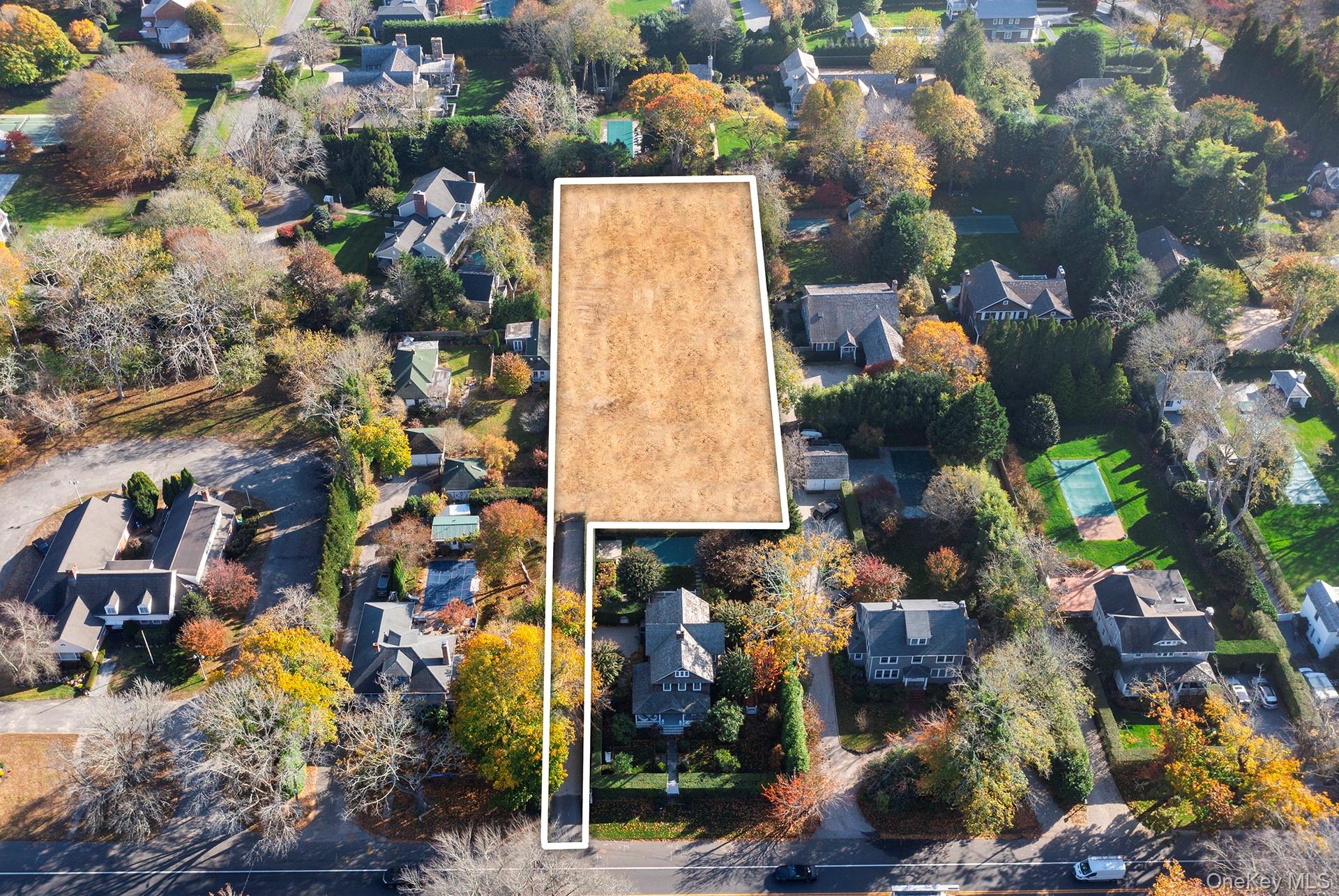 88 Pantigo Road Property Photo 3