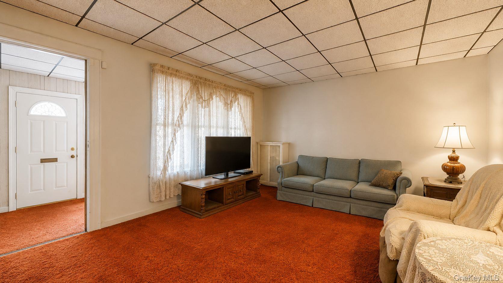 91-20 87 Street Property Photo 3