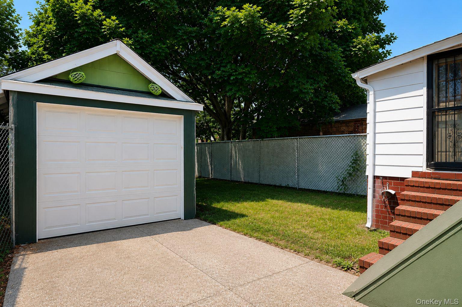 91-20 87 Street Property Photo 31