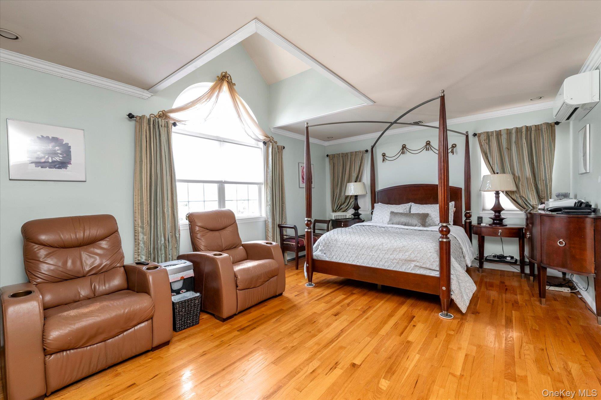 525 11th Street Property Photo 15