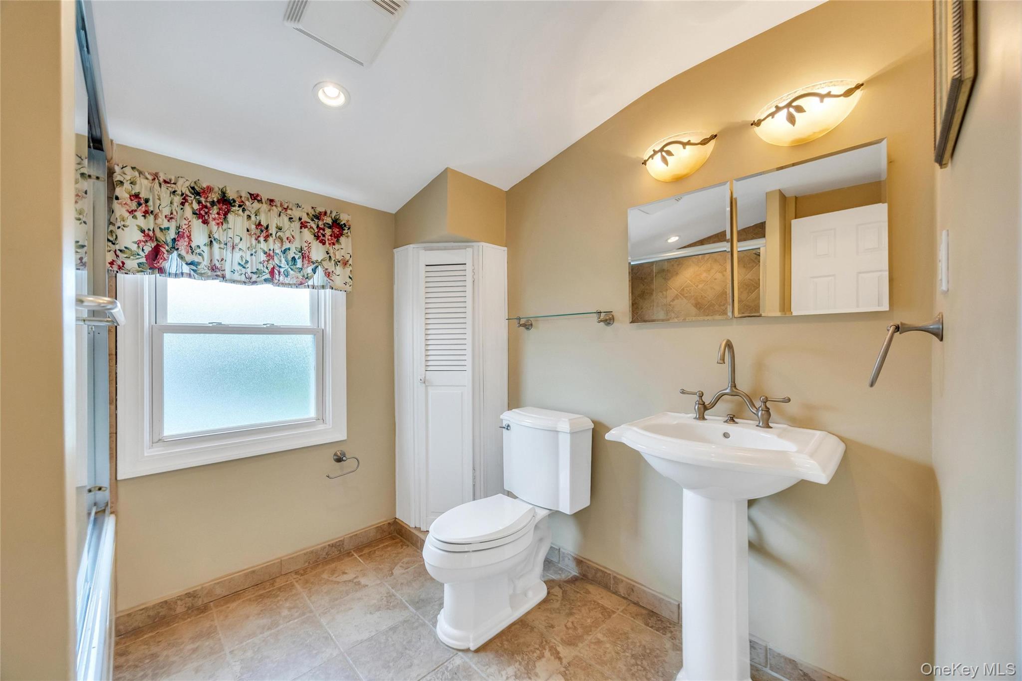 2 Briggs Street Property Photo 16