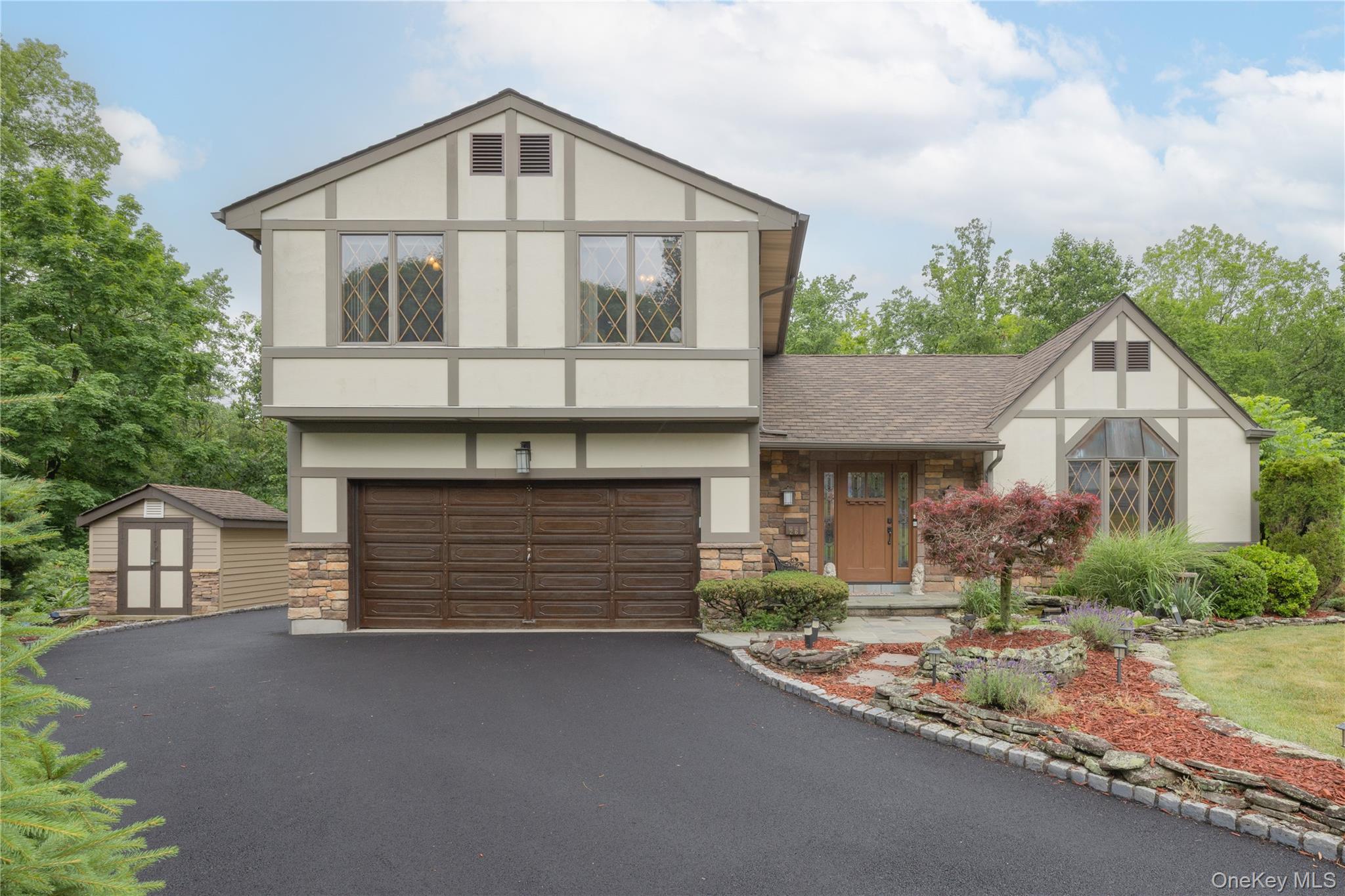 268 W Central Avenue