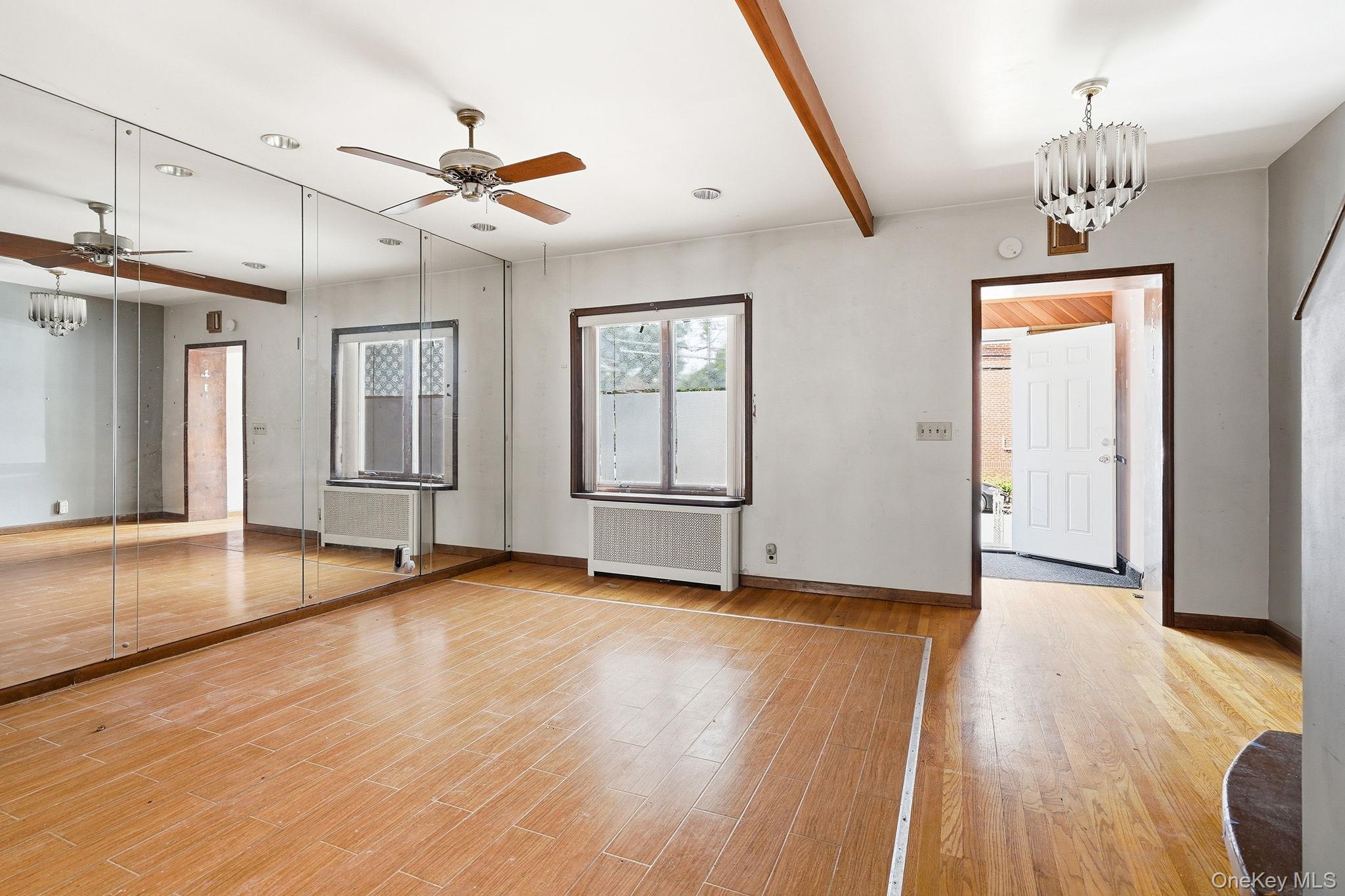 9115 95th Street Property Photo 5