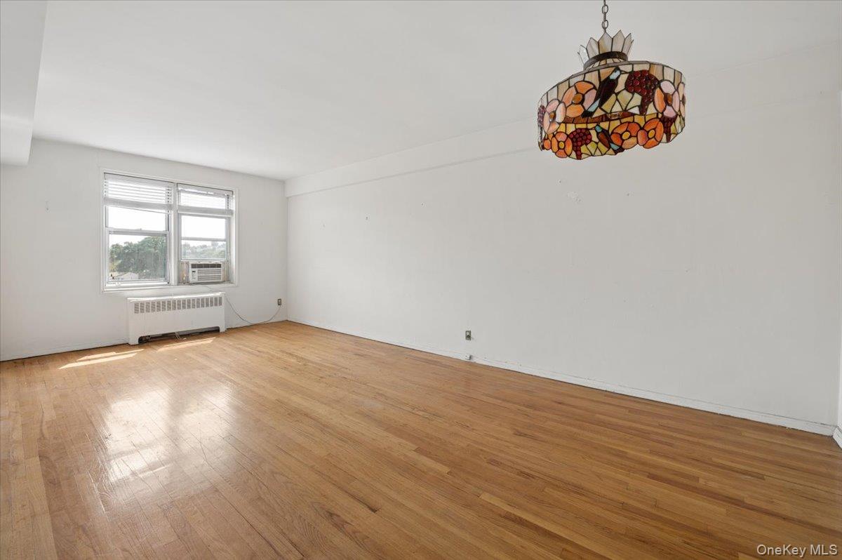 1111 Midland Avenue 6h Property Photo 3