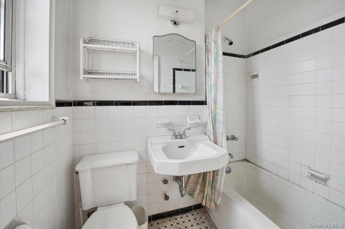 1111 Midland Avenue 6h Property Photo 7