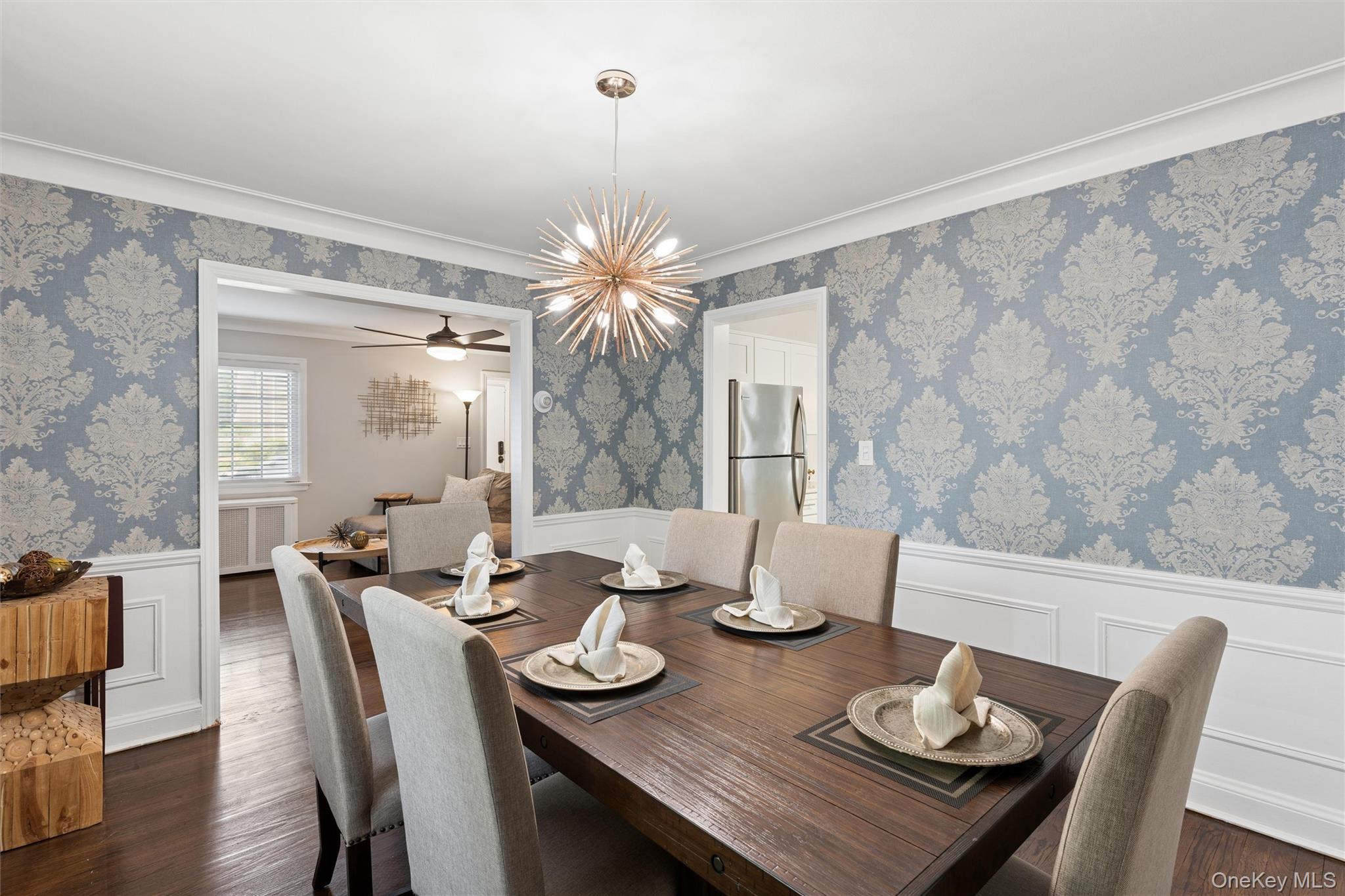 20 Beverly Parkway Property Photo 6