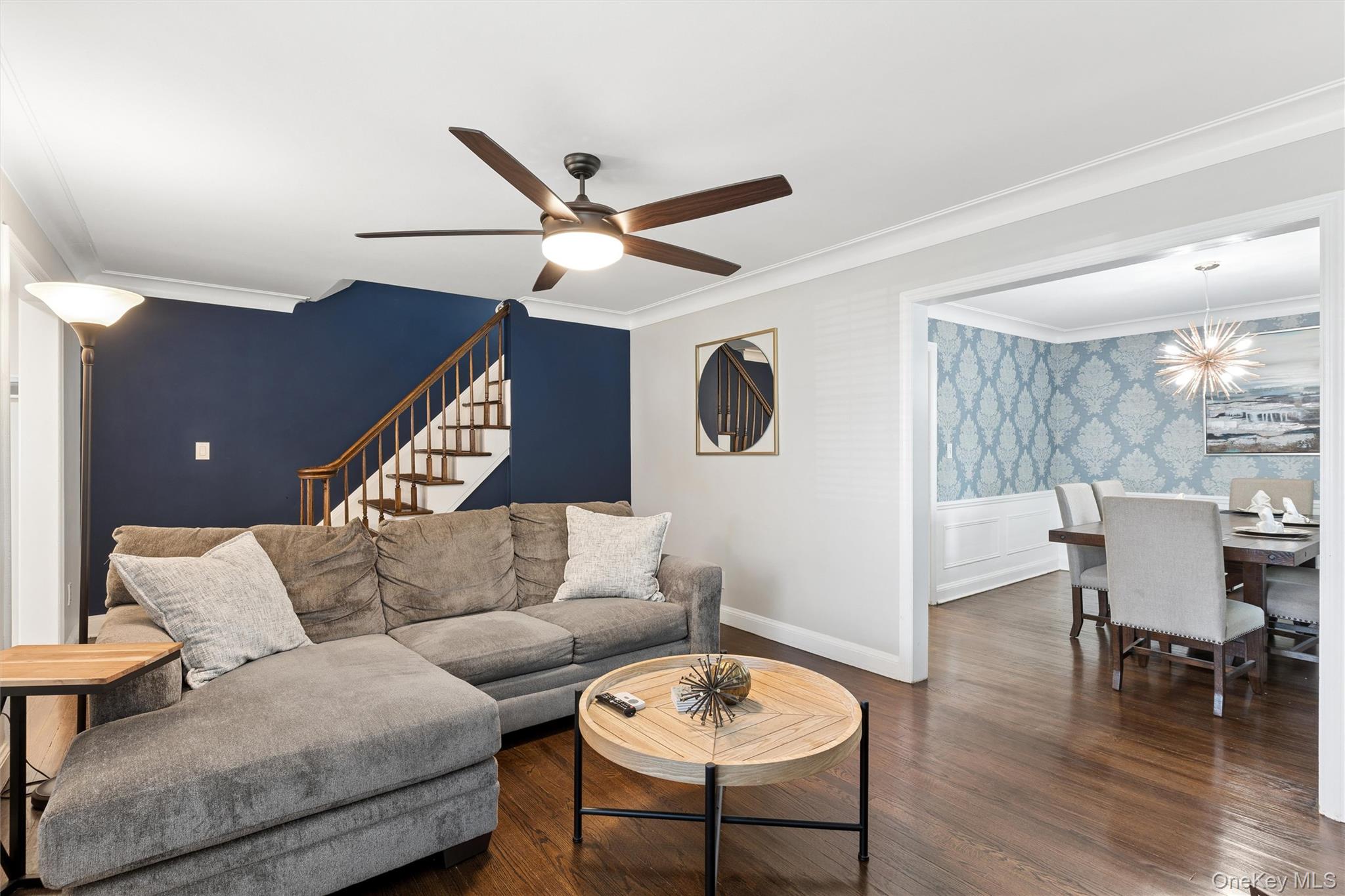 20 Beverly Parkway Property Photo 7