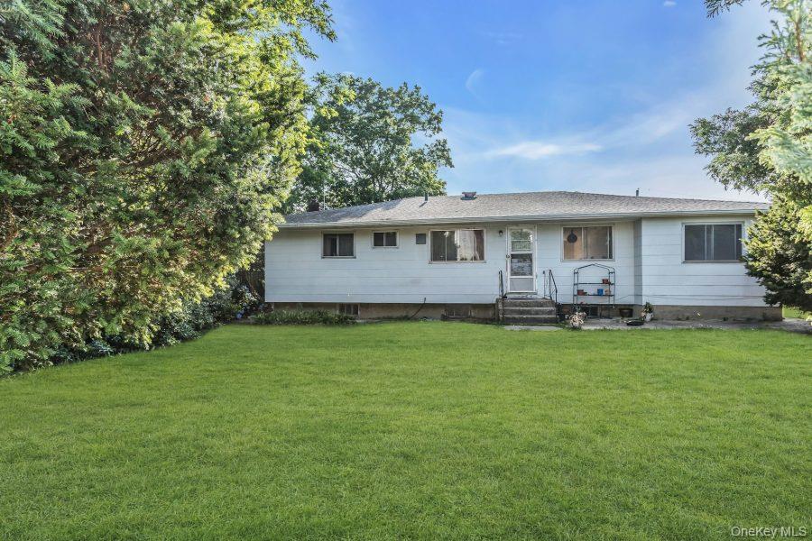 61 Redwood Lane Property Photo 10