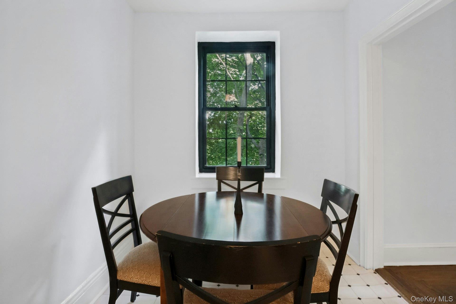1273 North Avenue Entry 8, Apt 2f Property Photo 10