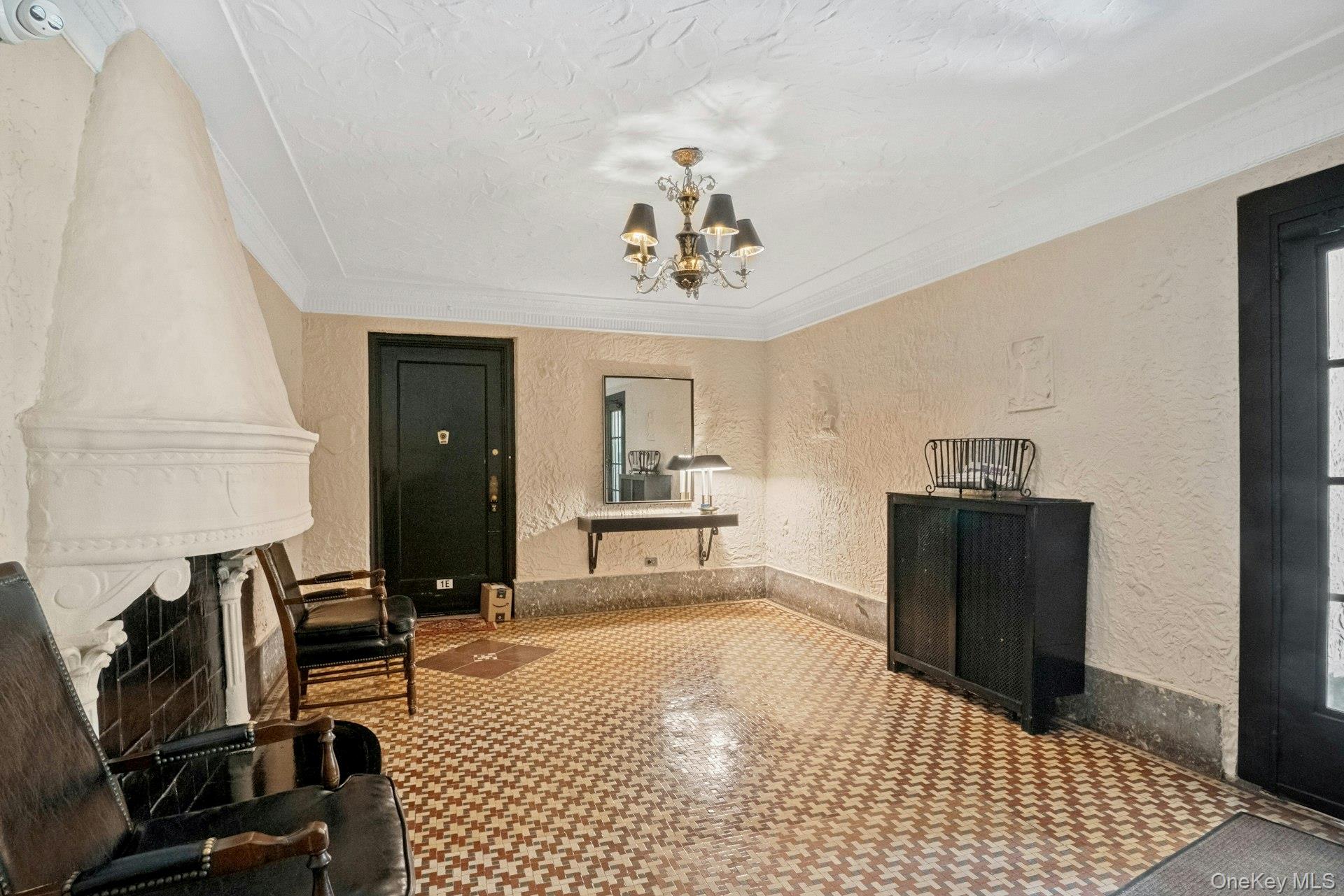 1273 North Avenue Entry 8, Apt 2f Property Photo 16