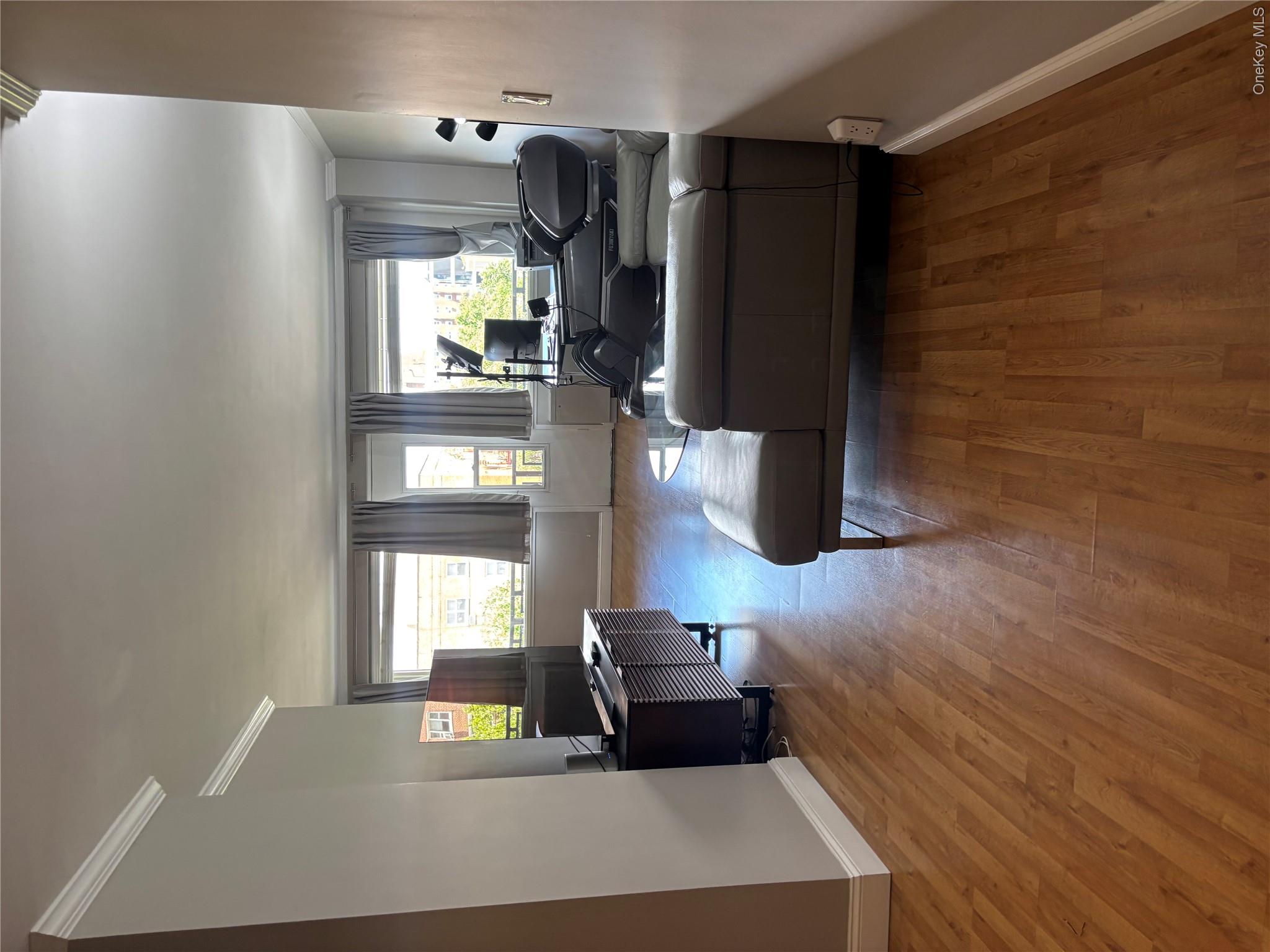 3777 Independence Avenue 5D Property Photo 1