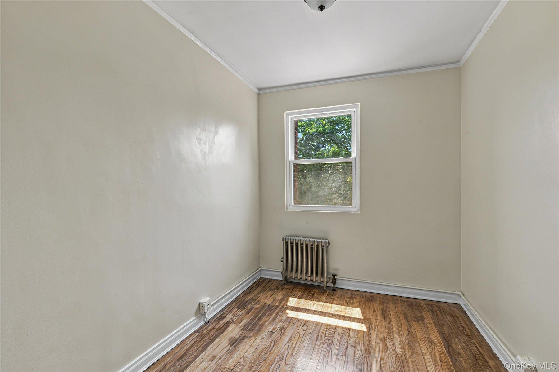 2046 26th Street Property Photo 21
