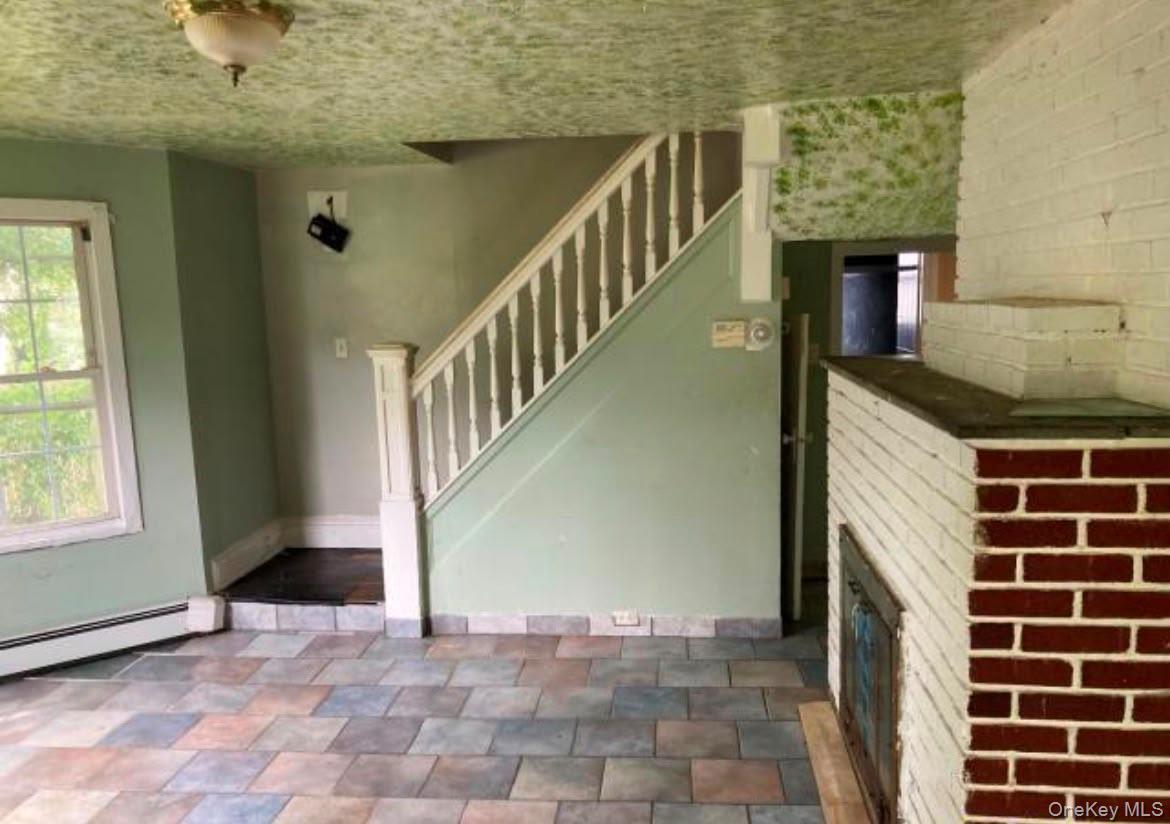 40 East Avenue Property Photo 8