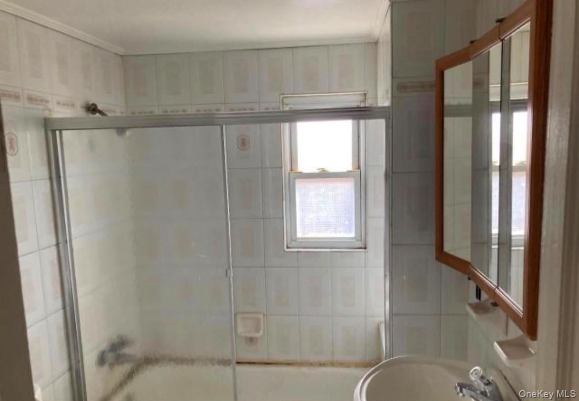 40 East Avenue Property Photo 15