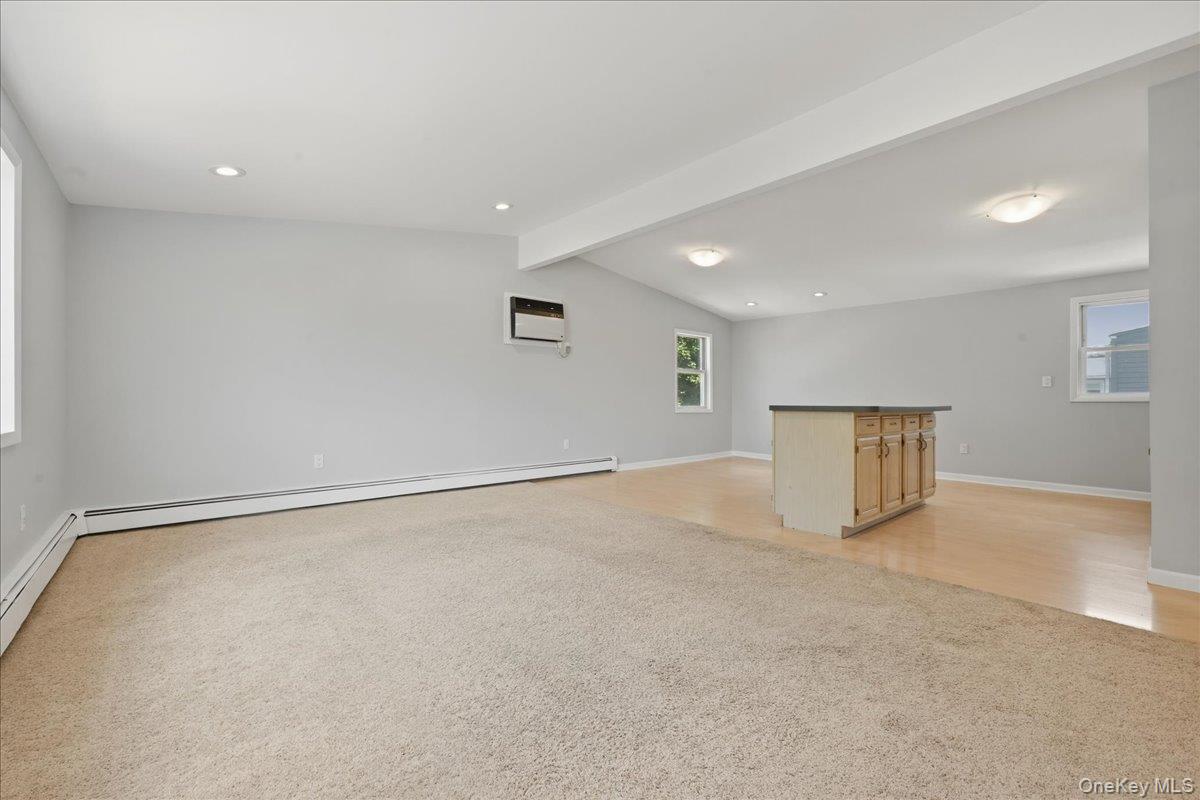 258 Marguerite Avenue Property Photo 25