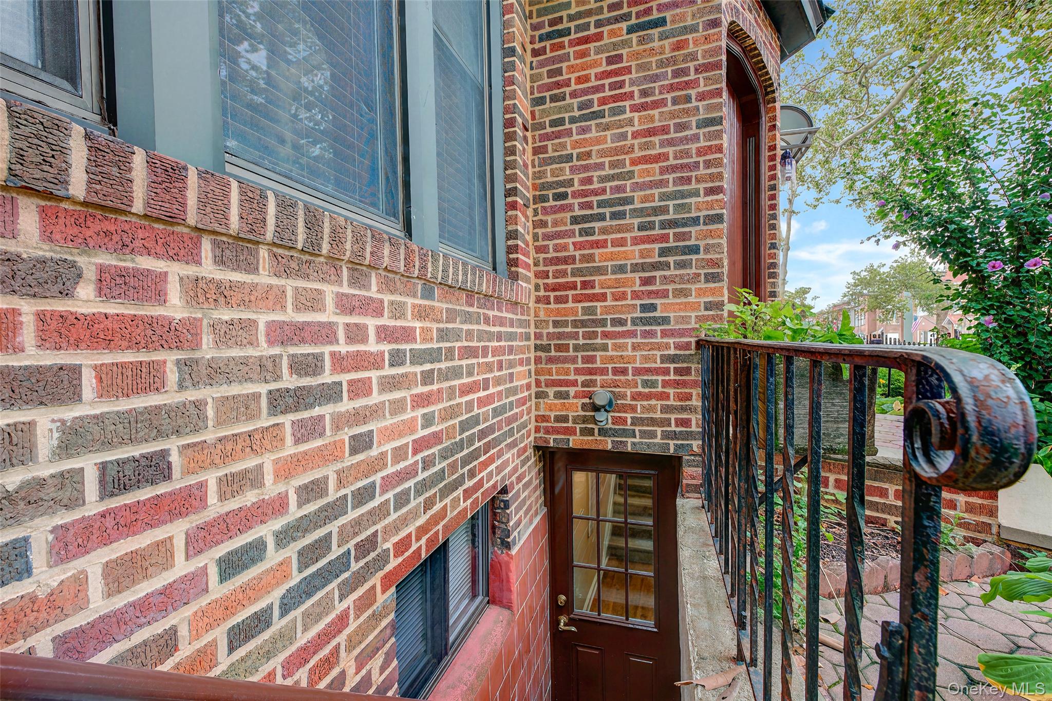 30-34 85th Street Property Photo 3