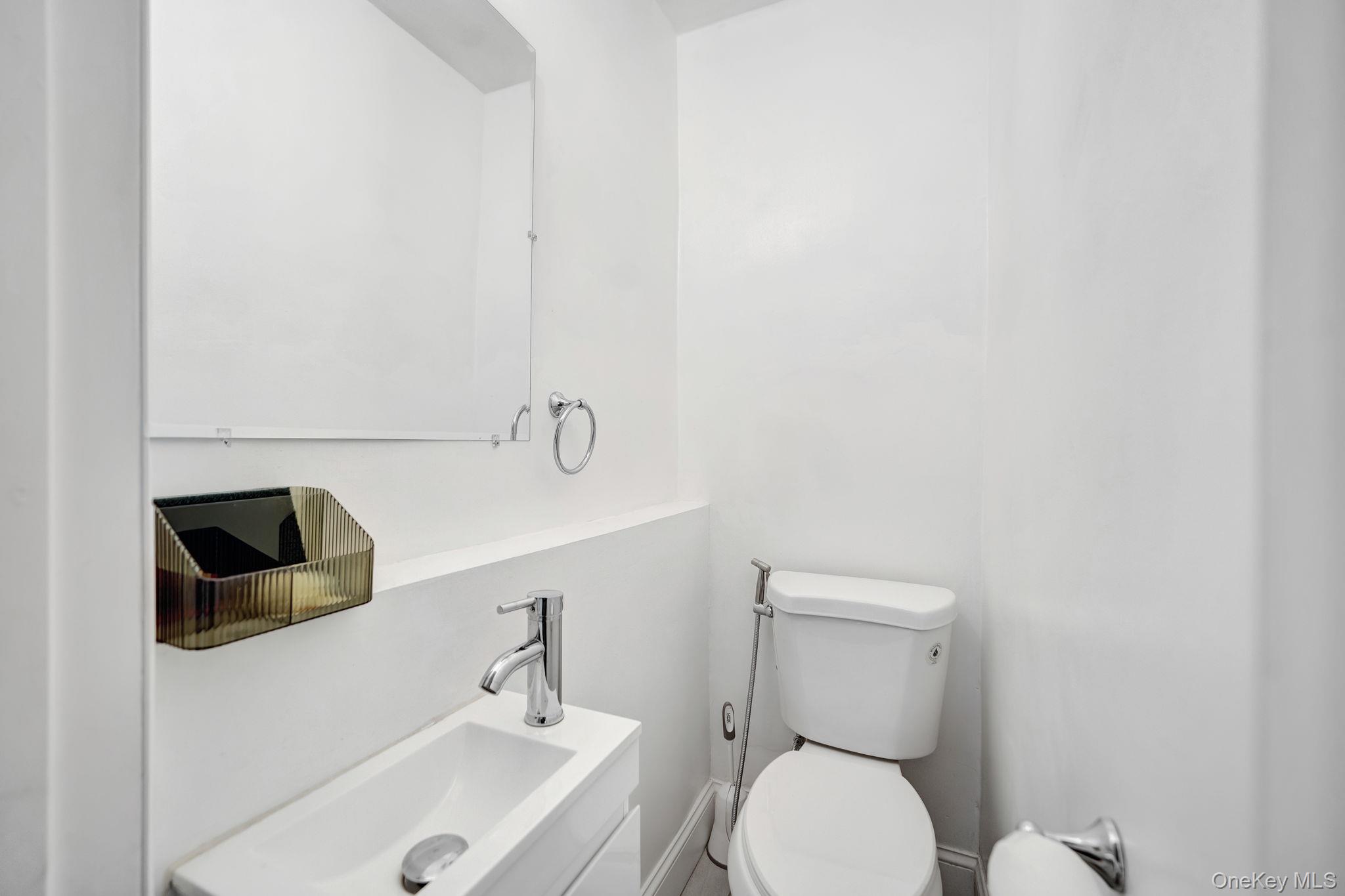 2067 Chatterton Avenue Property Photo 12