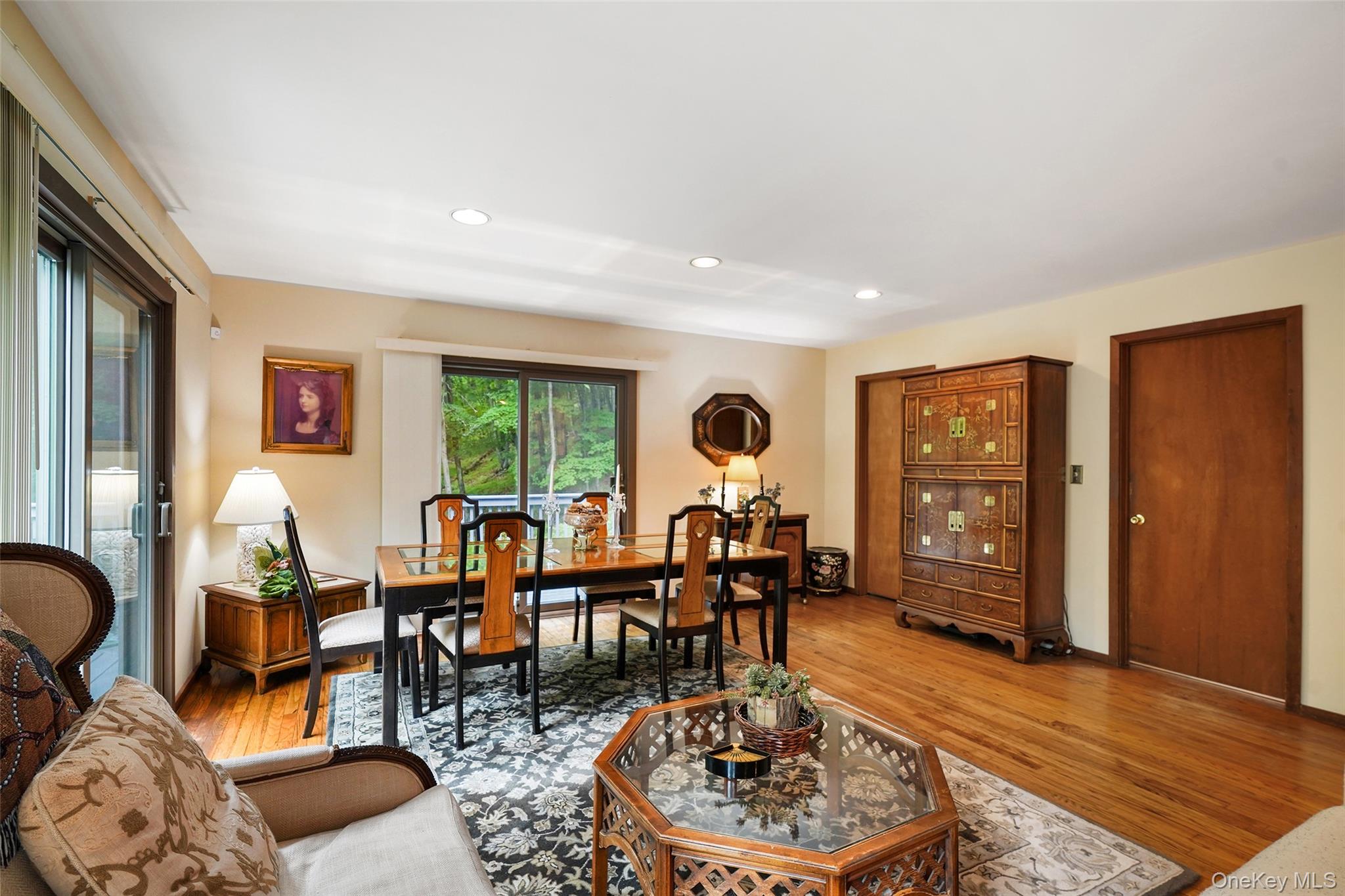 19 Annarock Drive Property Photo 8