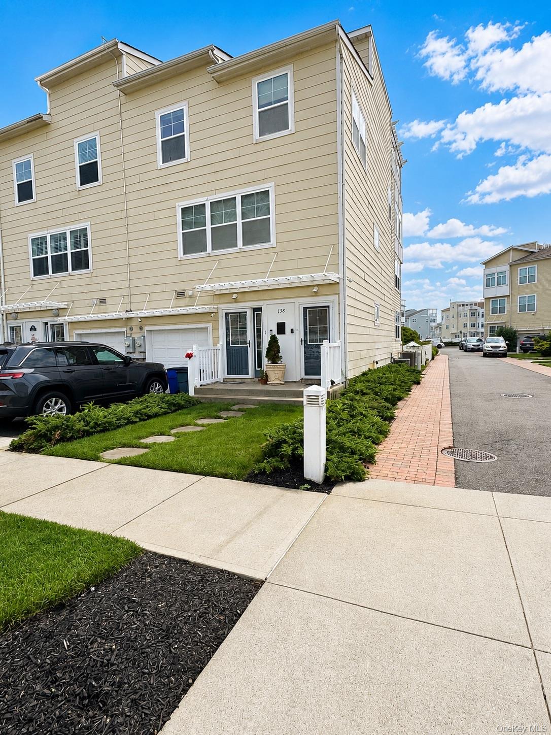 138 Beach 74th Street Property Photo 1