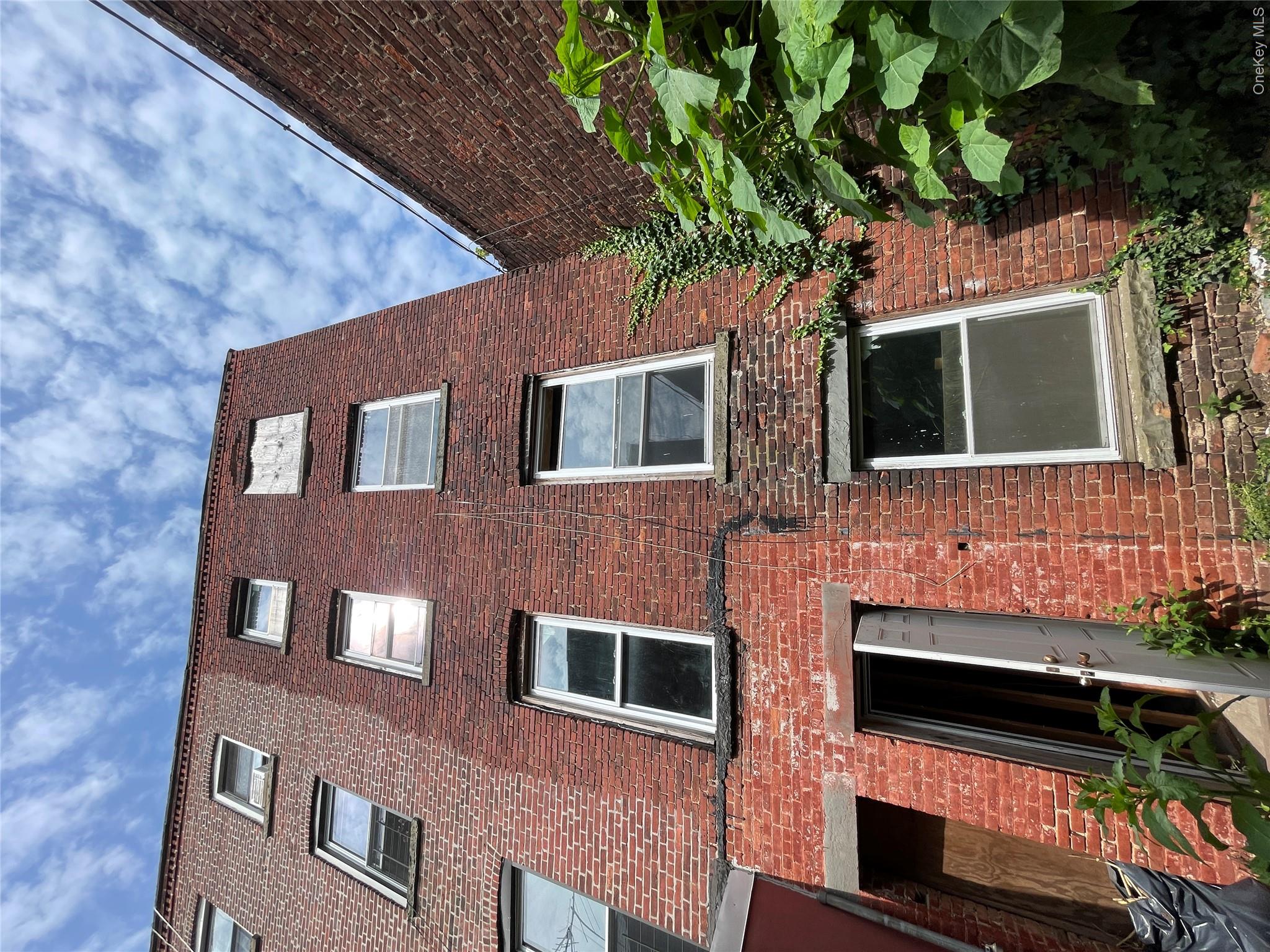 18 Agate Court Property Photo 3