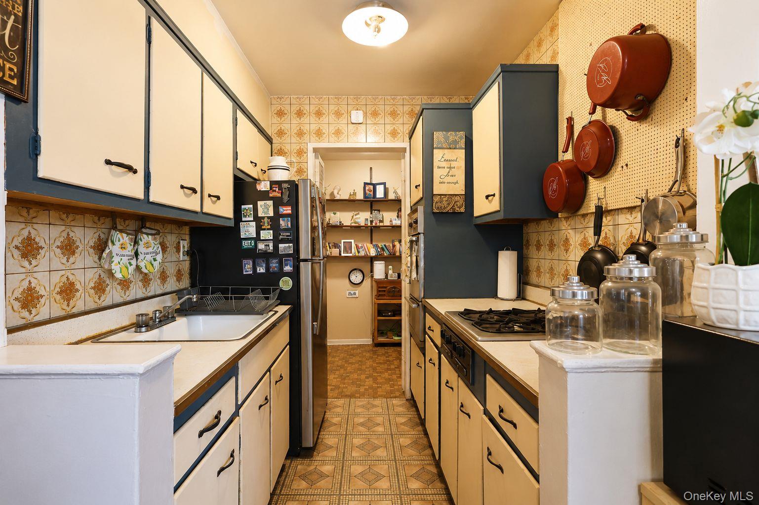 4310 Kissena Boulevard 6b Property Photo 8