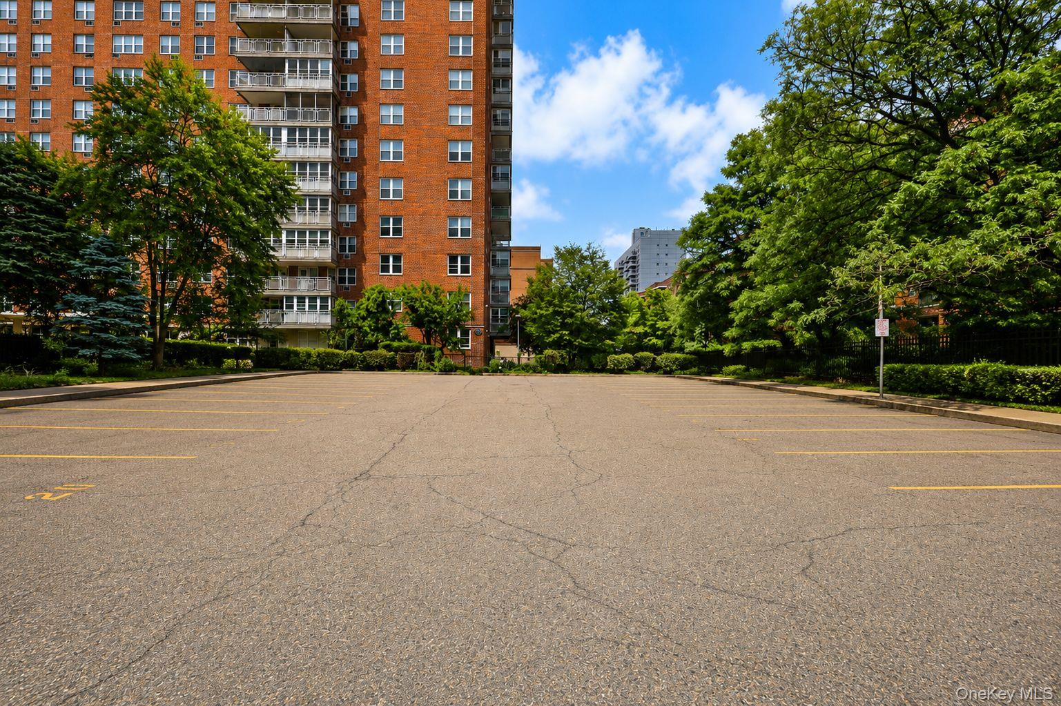 4310 Kissena Boulevard 6b Property Photo 31