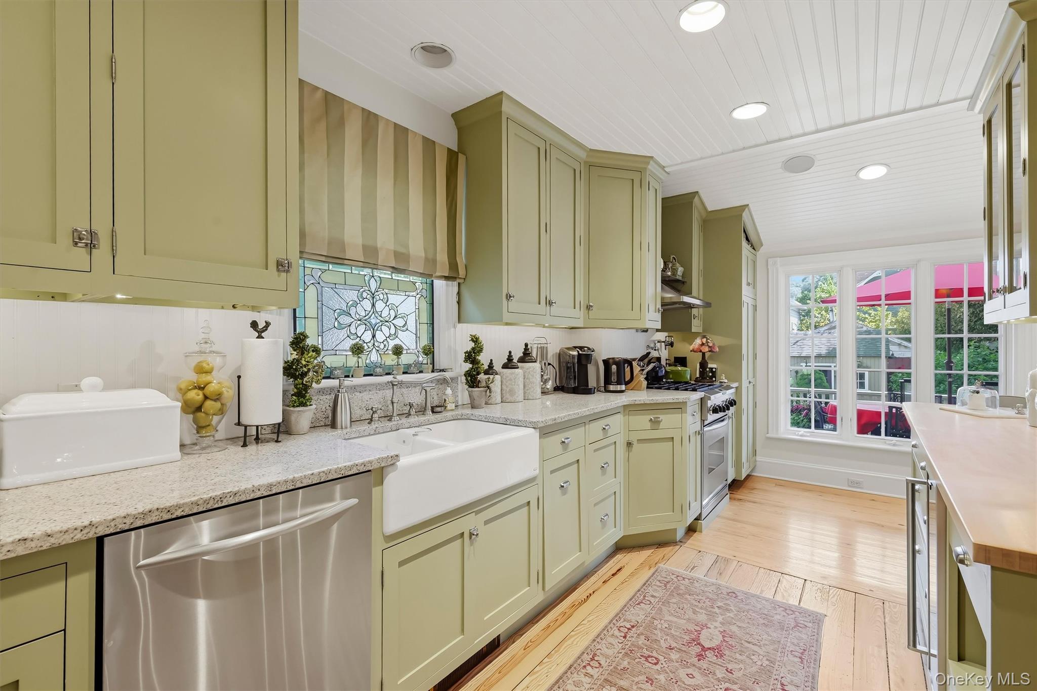 133 Cedar Hill Avenue Property Photo 17