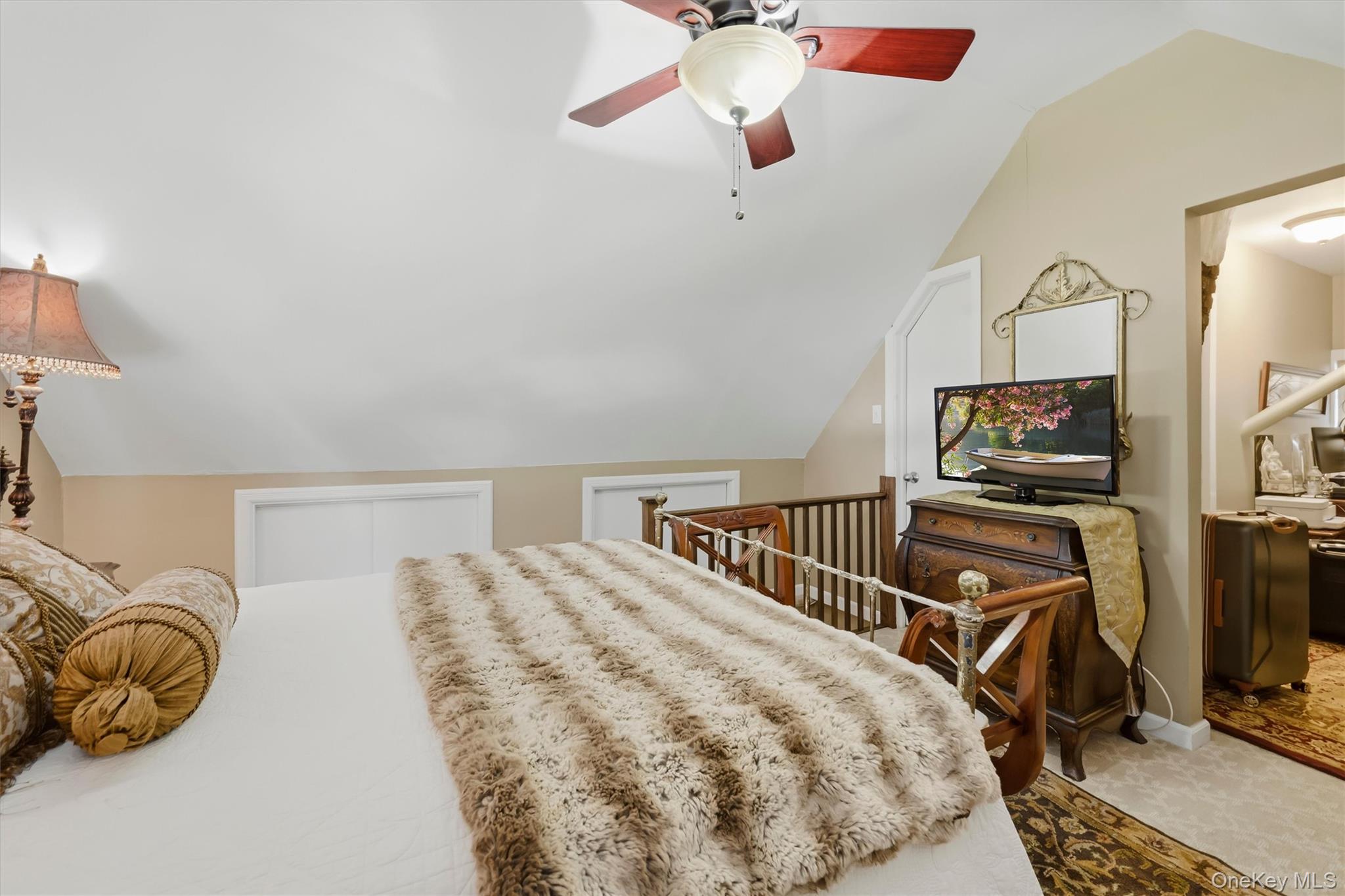 133 Cedar Hill Avenue Property Photo 32