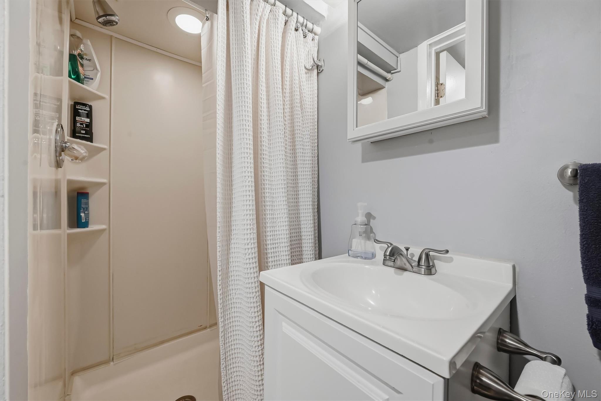 133 Cedar Hill Avenue Property Photo 38