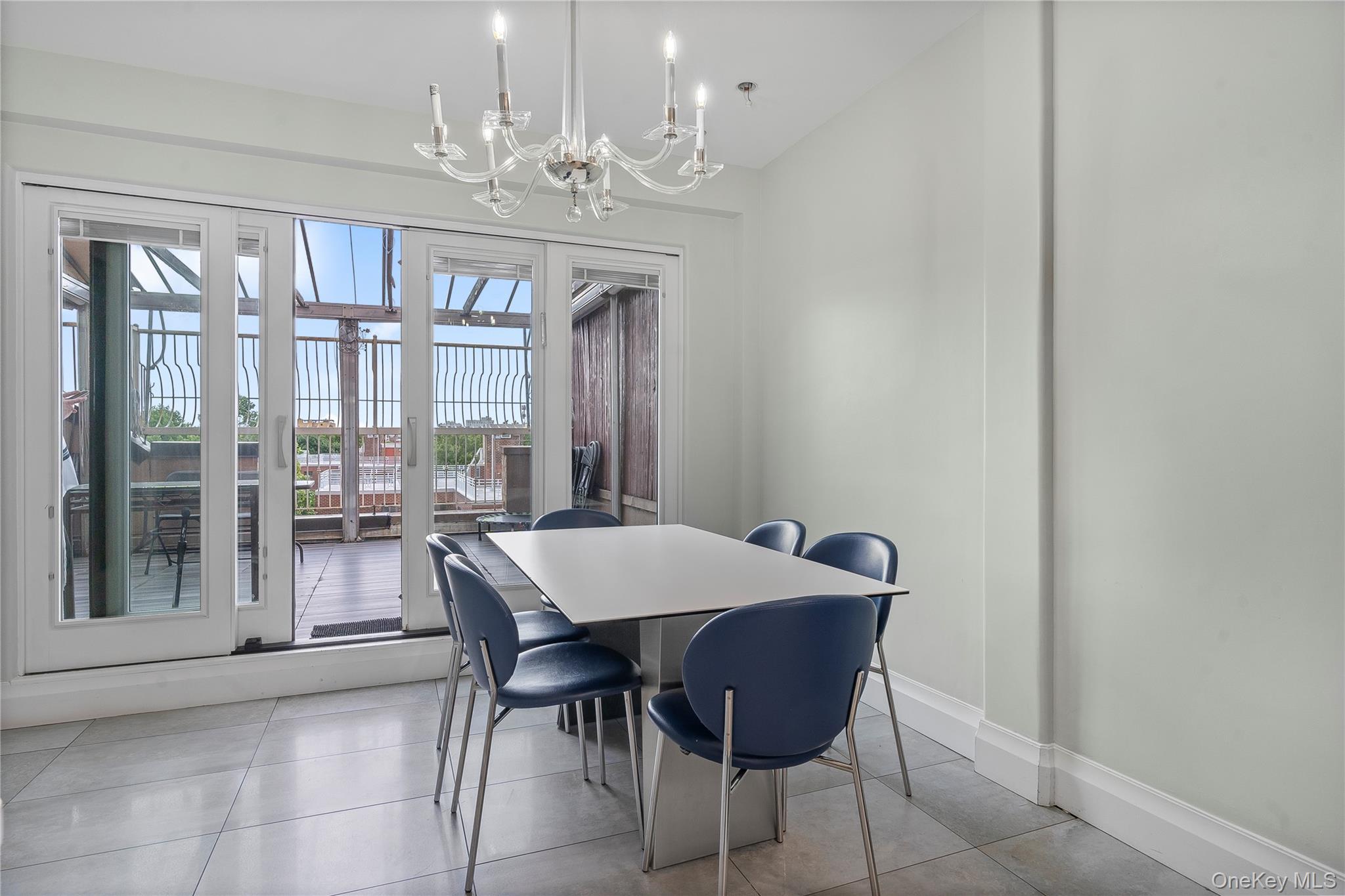 555 Flushing Avenue 7l Property Photo 6