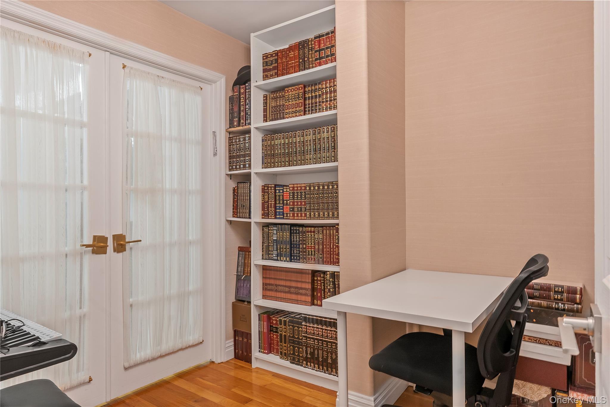 555 Flushing Avenue 7l Property Photo 19