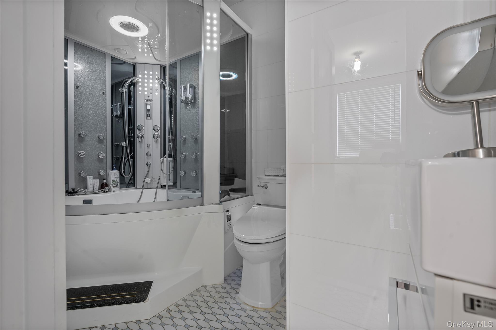 555 Flushing Avenue 7l Property Photo 25