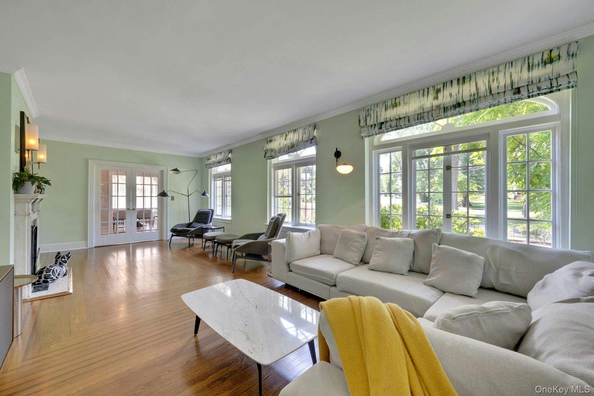 514 Esplanade Property Photo 7