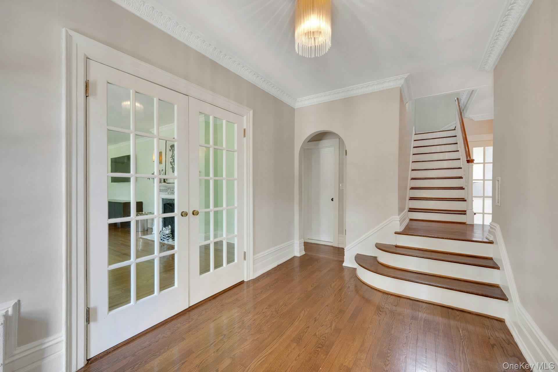 514 Esplanade Property Photo 8