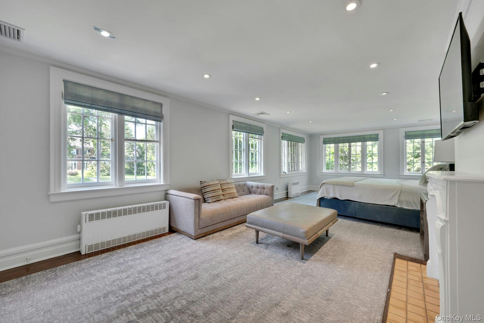 514 Esplanade Property Photo 18