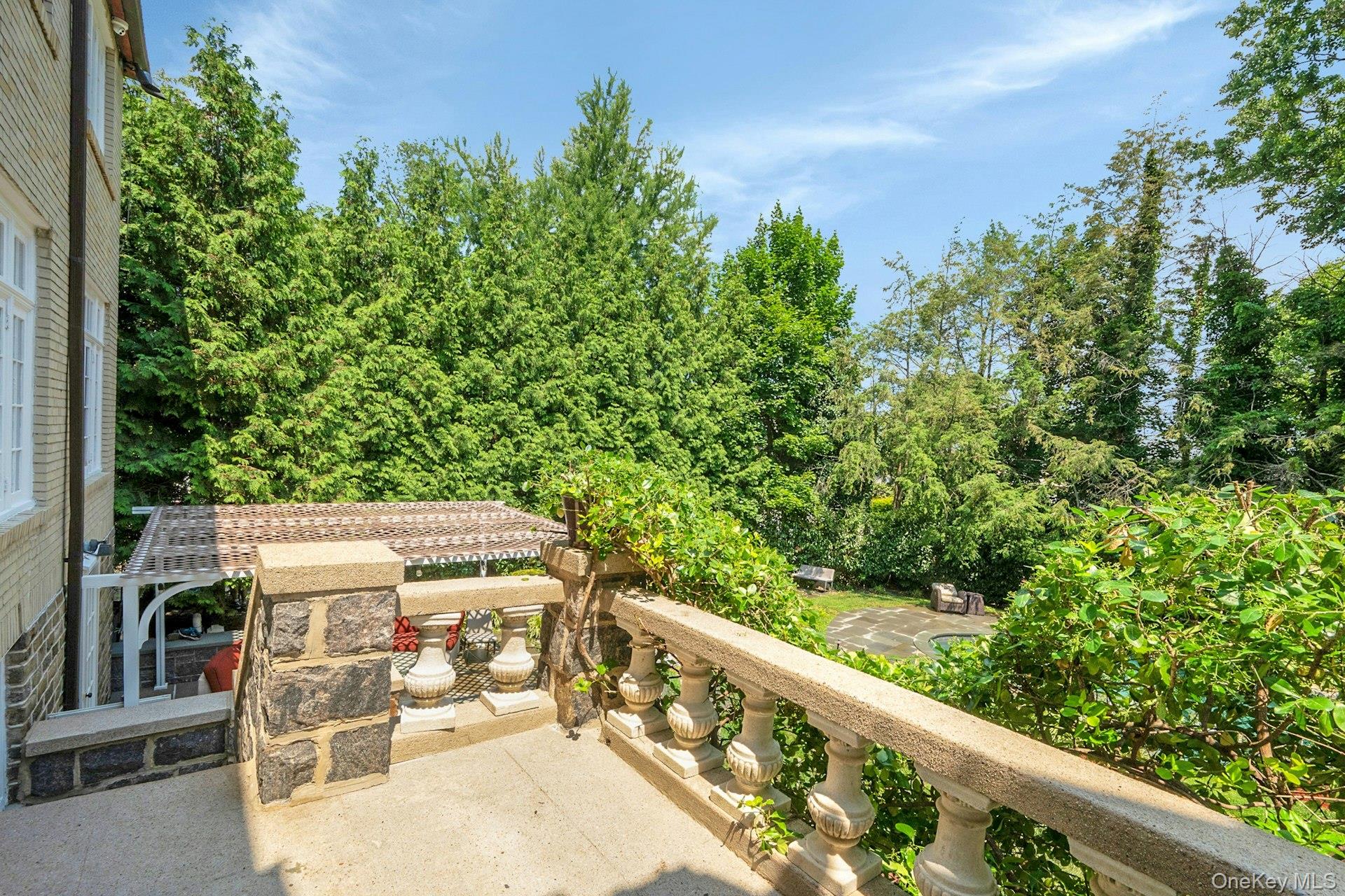 514 Esplanade Property Photo 45