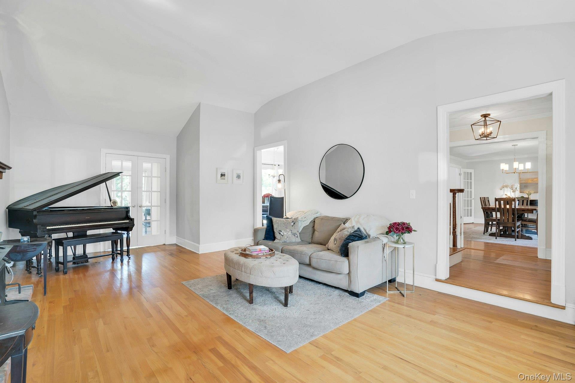 30 Sarina Drive Property Photo 5